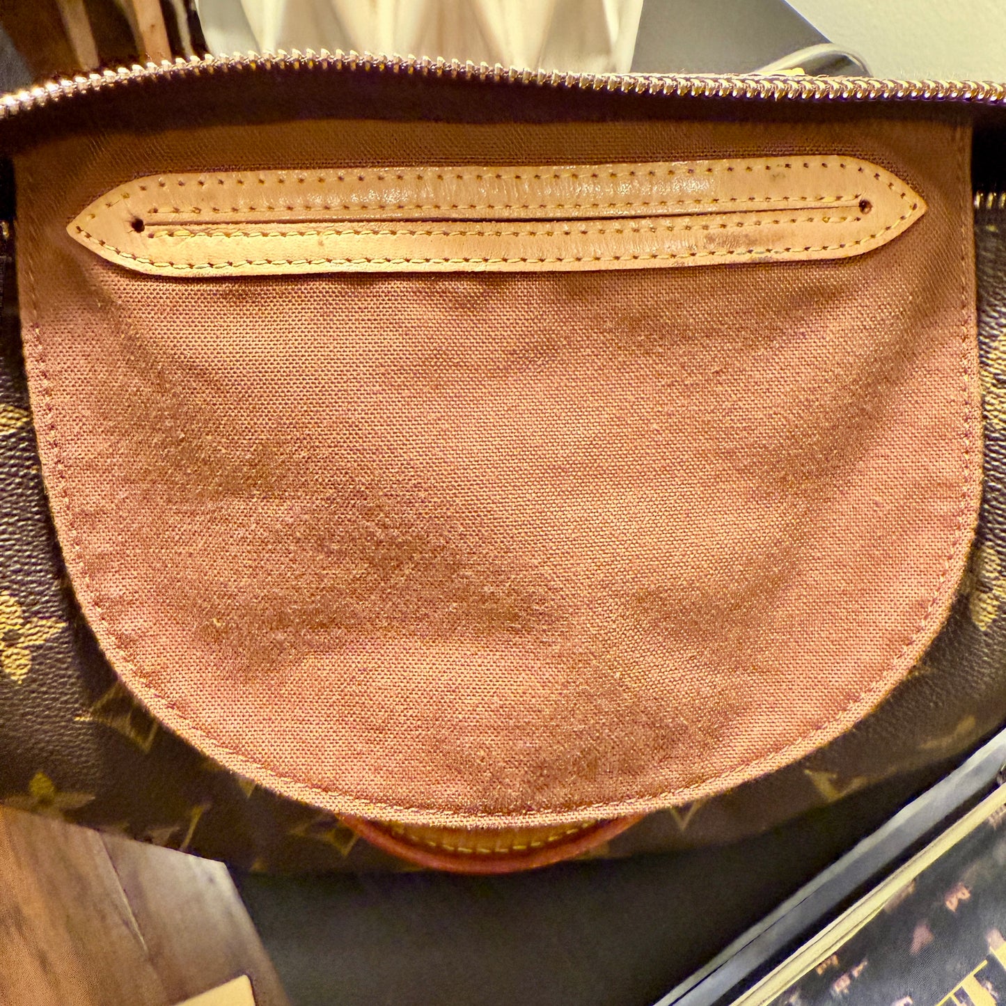 Louis Vuitton Speedy 25