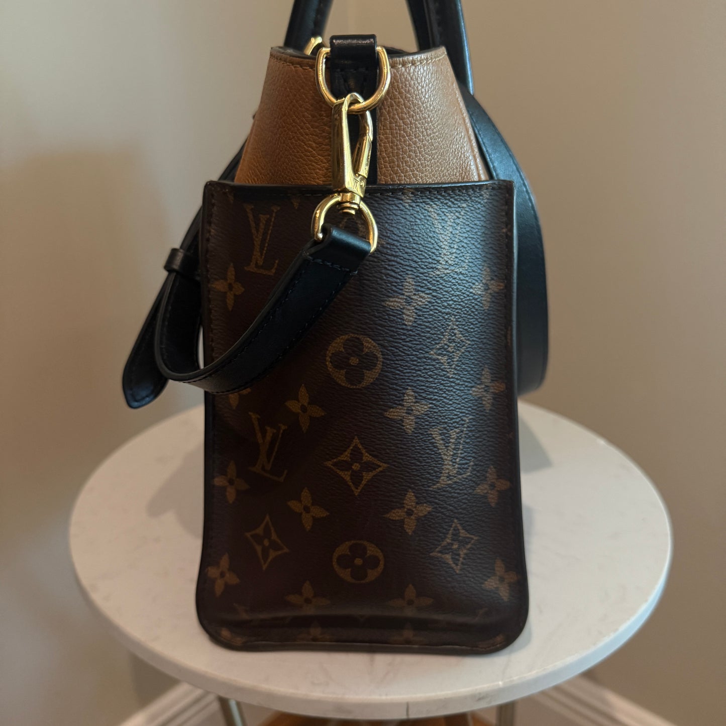 Louis Vuitton On My Side