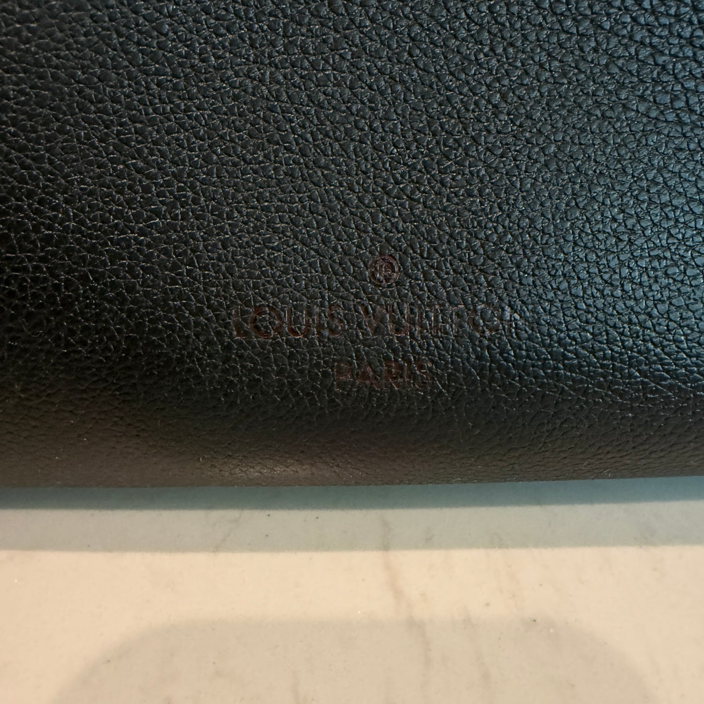 Louis Vuitton On My Side