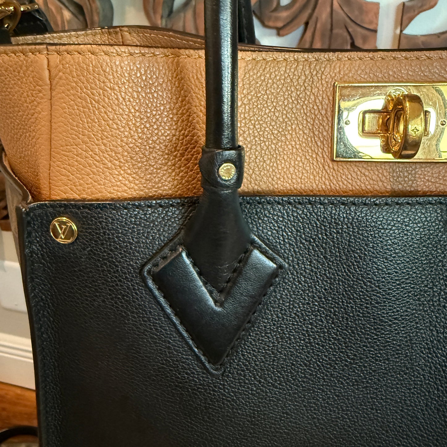 Louis Vuitton On My Side