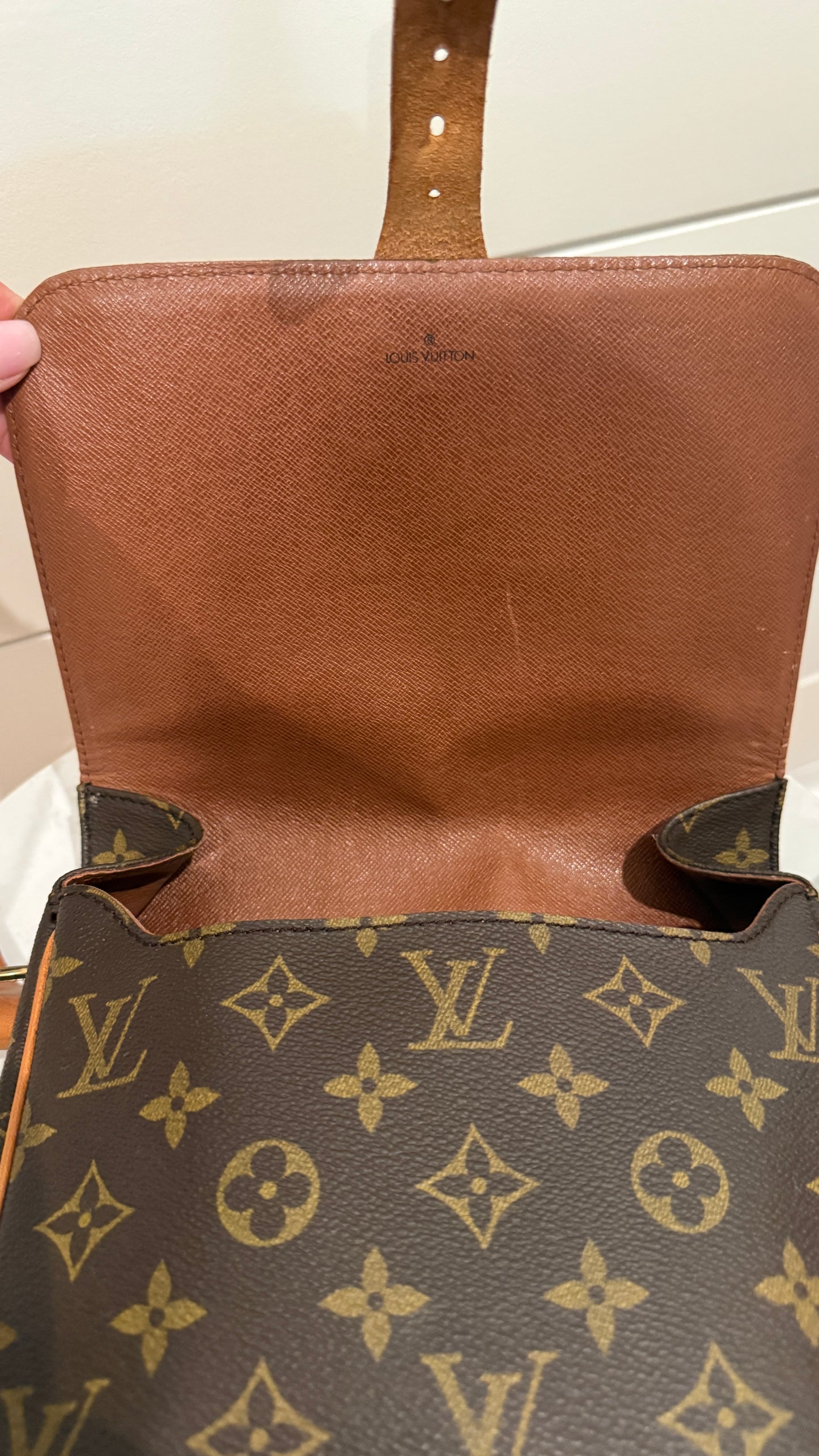 Louis Vuitton Cartouchiere