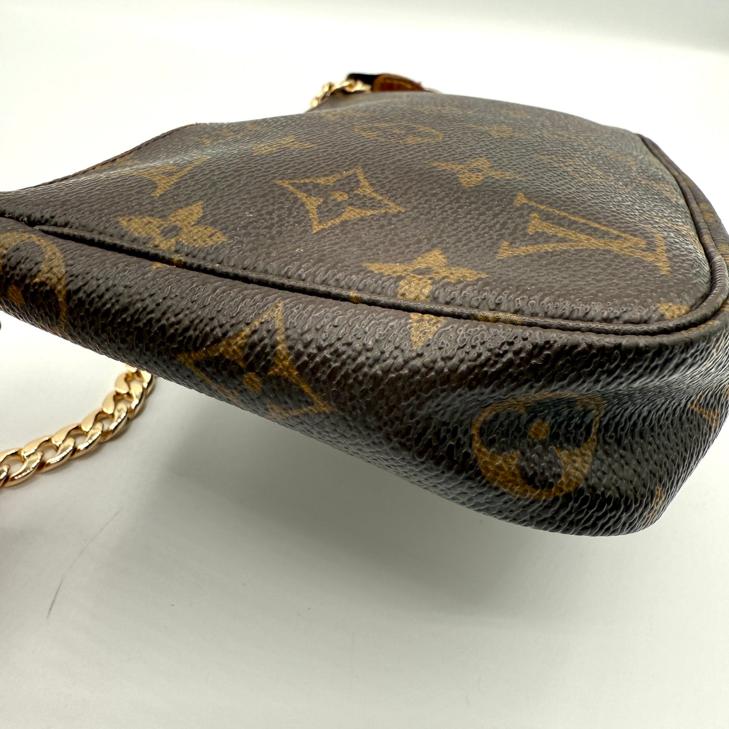 Louis Vuitton Pochette Accessories