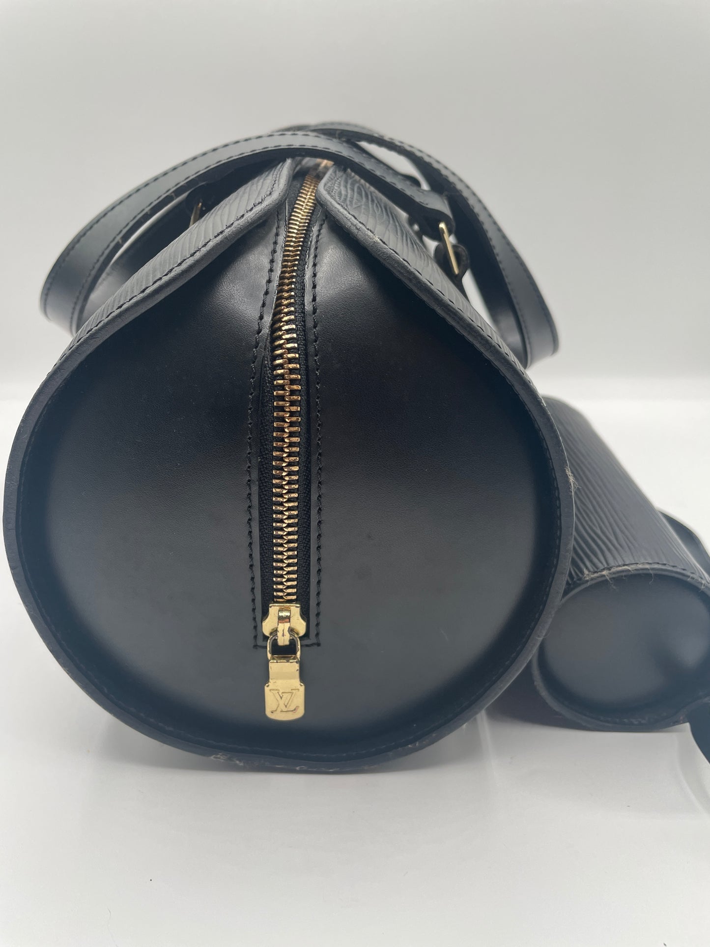 LOUIS VUITTON BLACK EPI SOUFFLOT