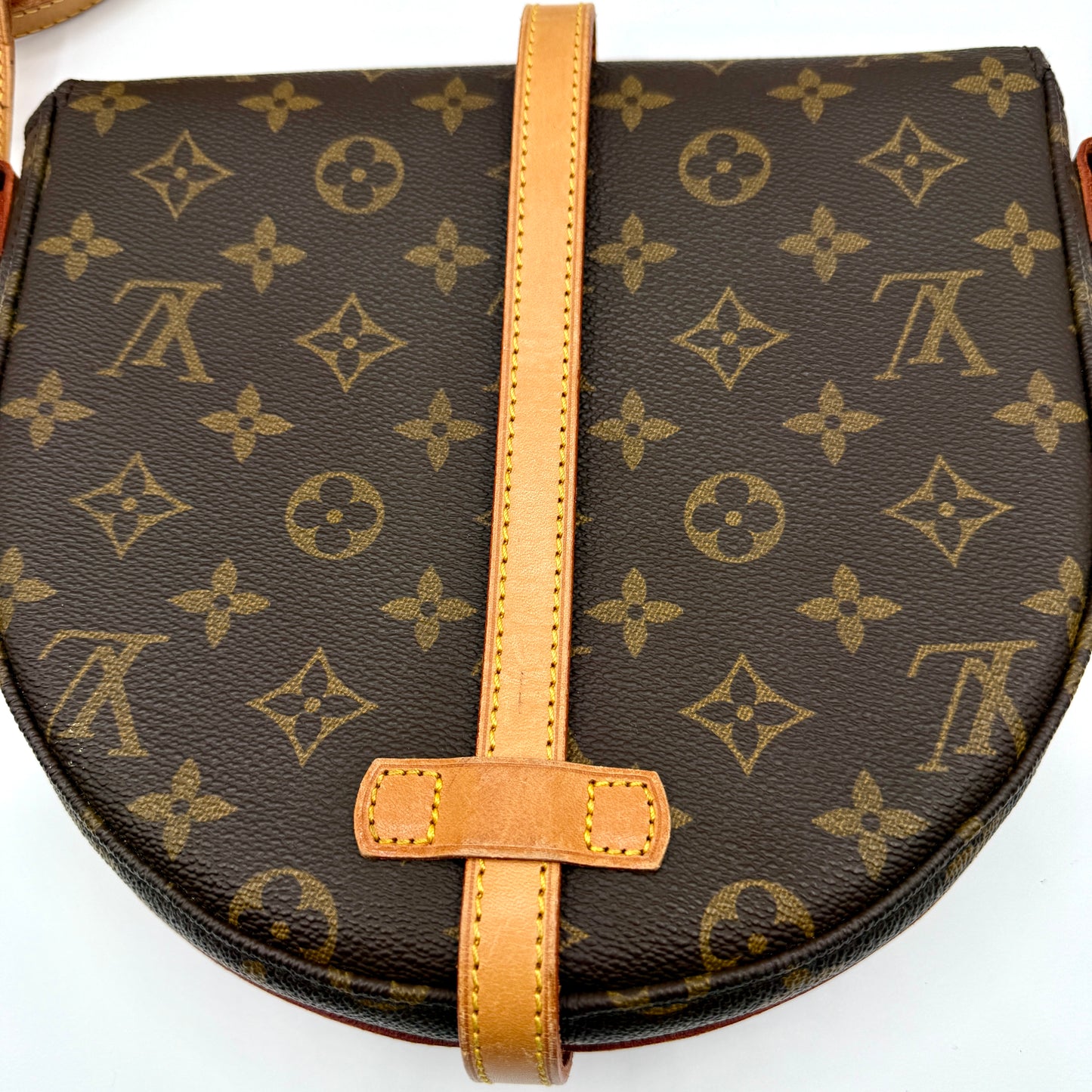 Louis Vuitton Chantilly