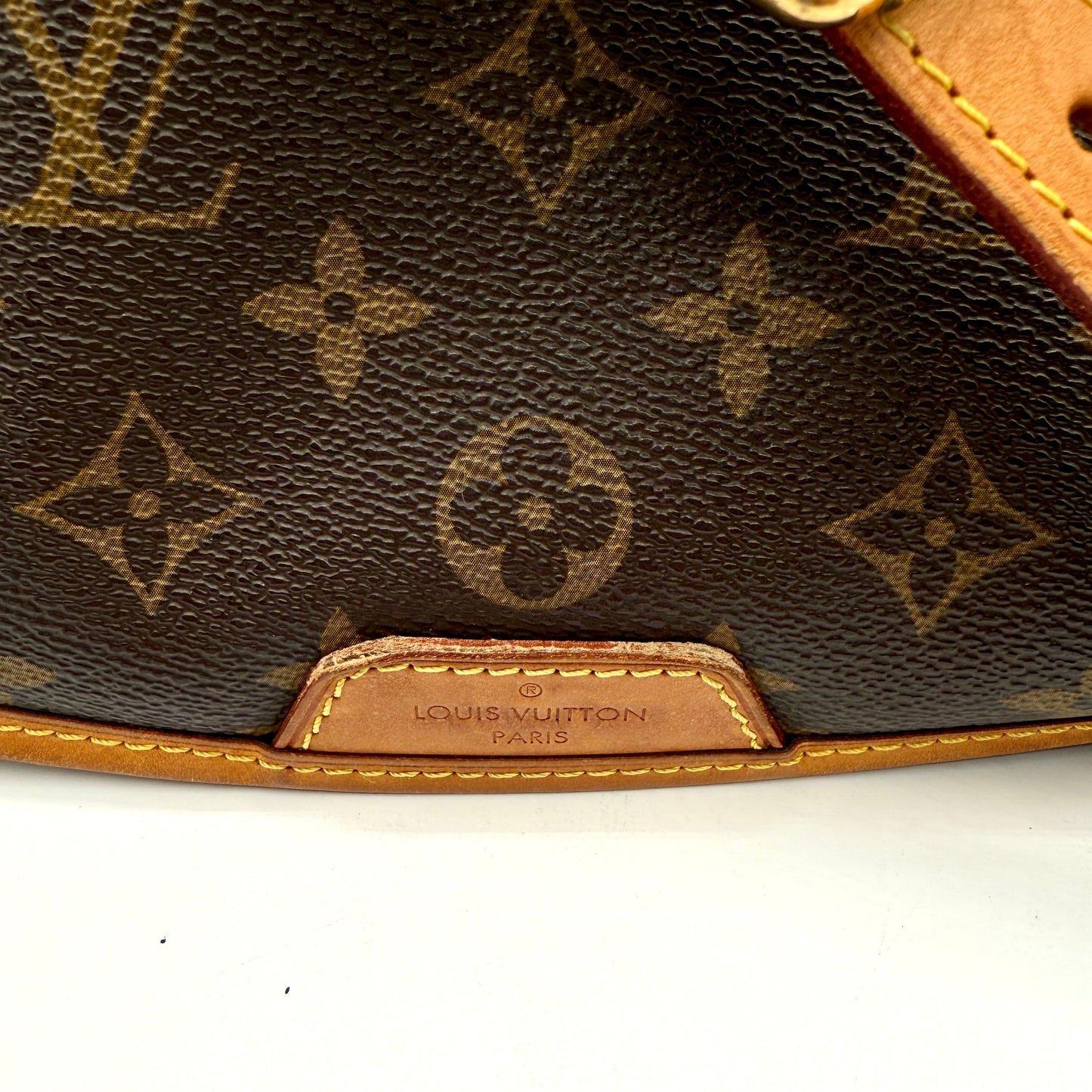 Louis Vuitton Menilmontant MM