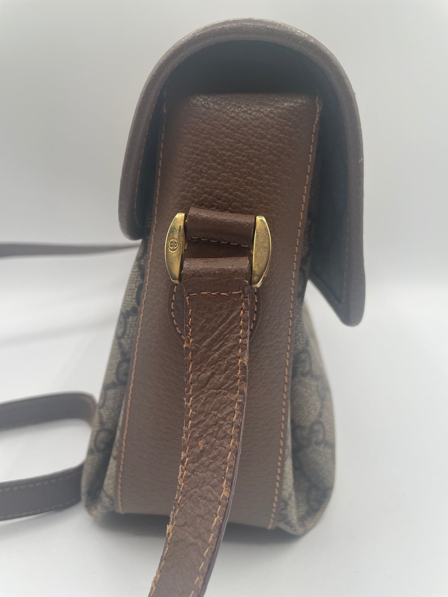 GUCCI GG CROSSBODY