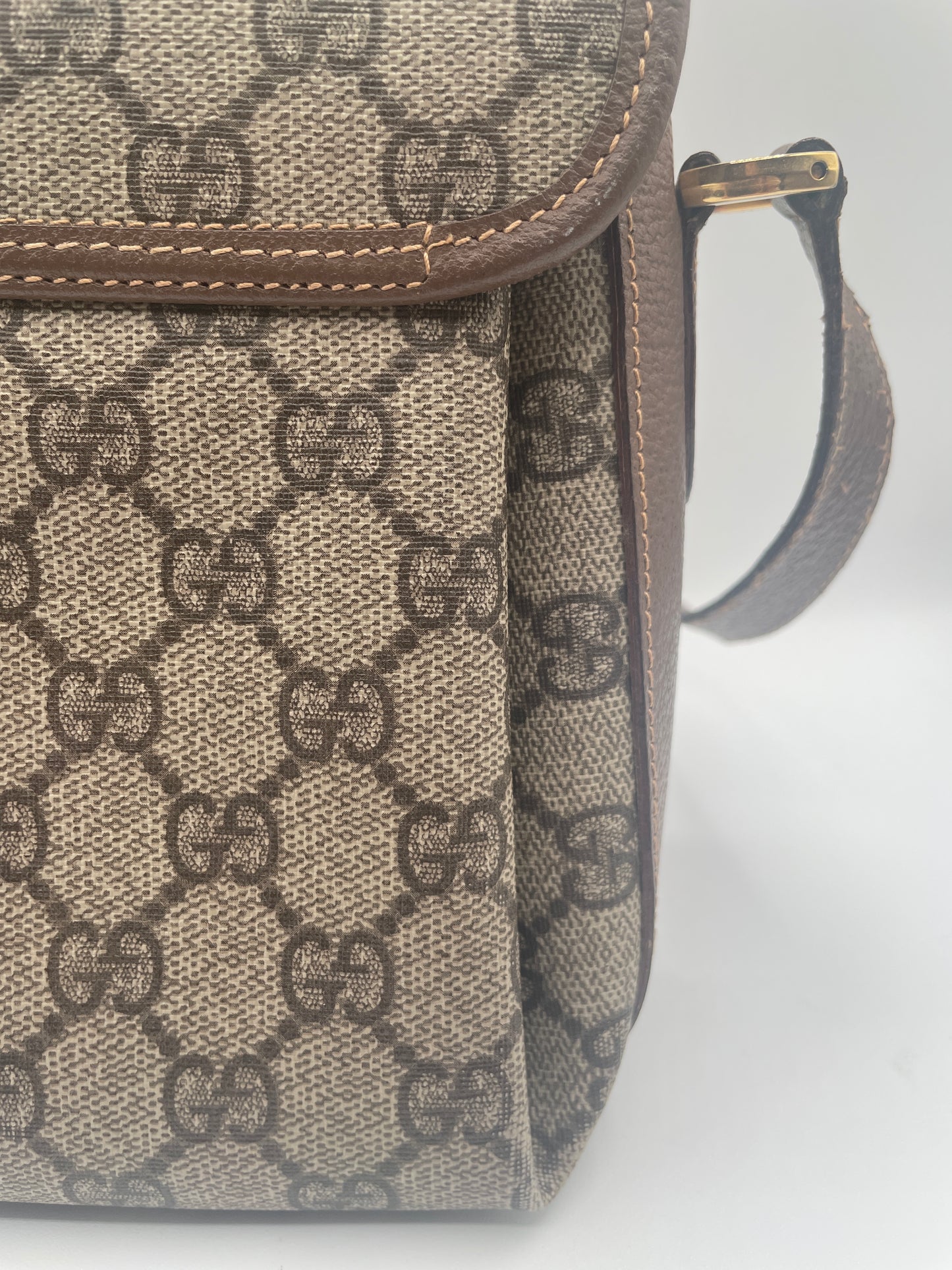 GUCCI GG CROSSBODY