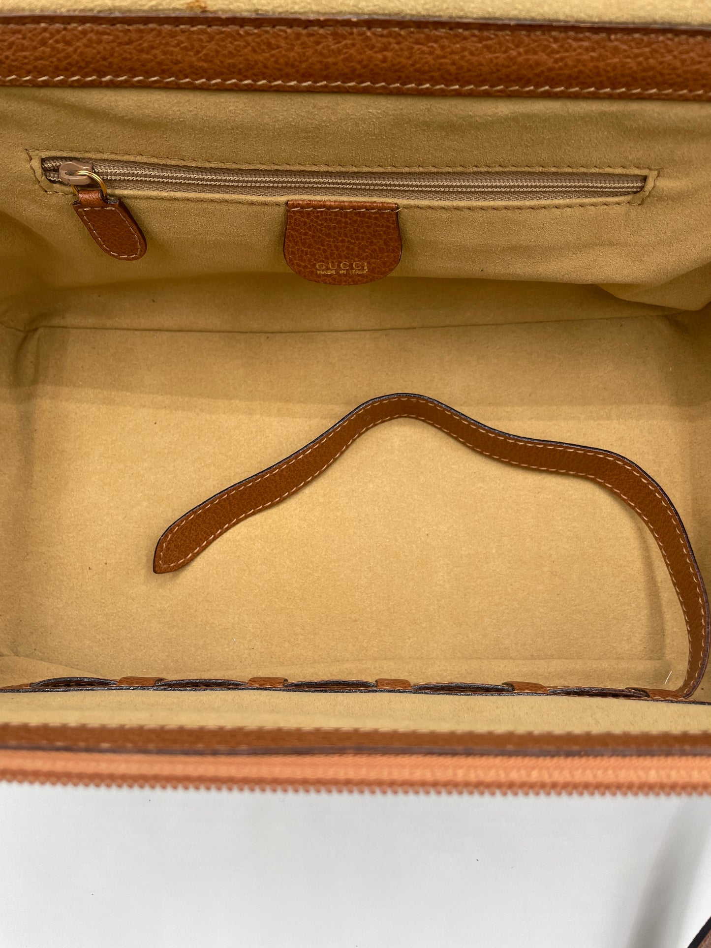 GUCCI BROWN MAKEUP CASE