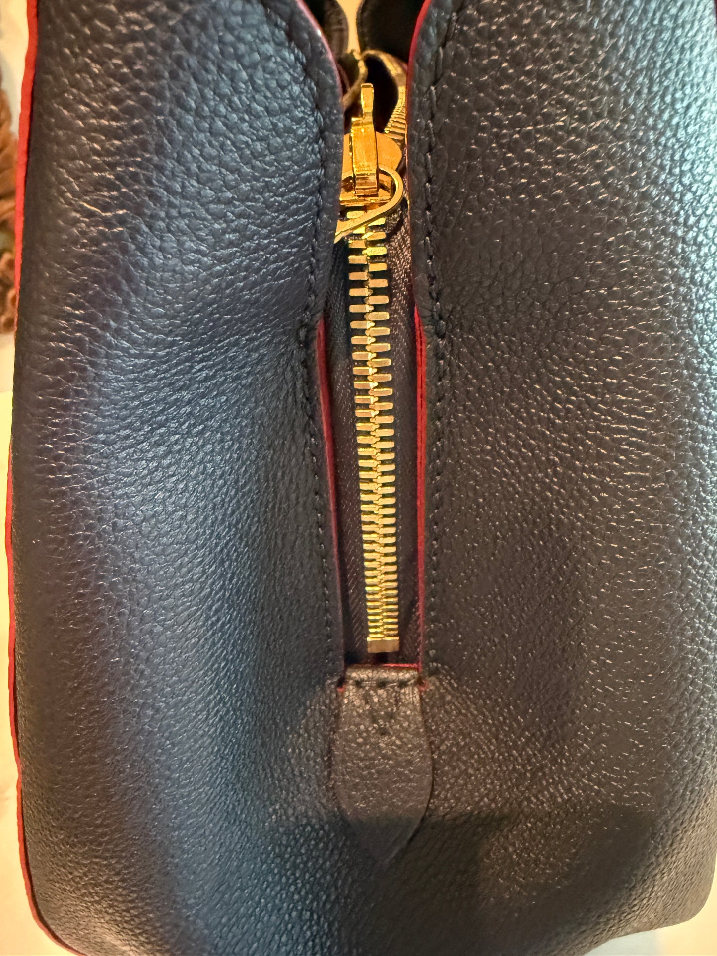 Louis Vuitton Montaigne