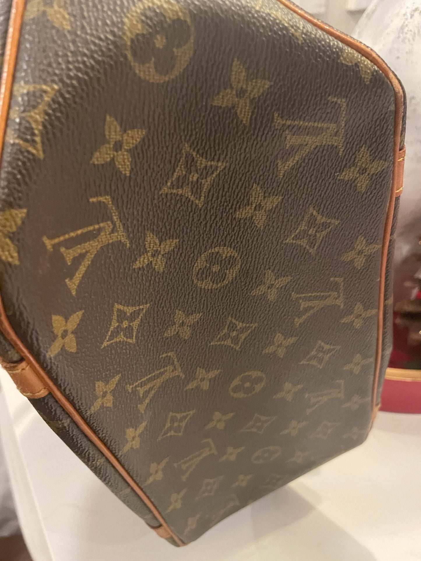 LOUIS VUITTON SAC SHOPPING TOTE