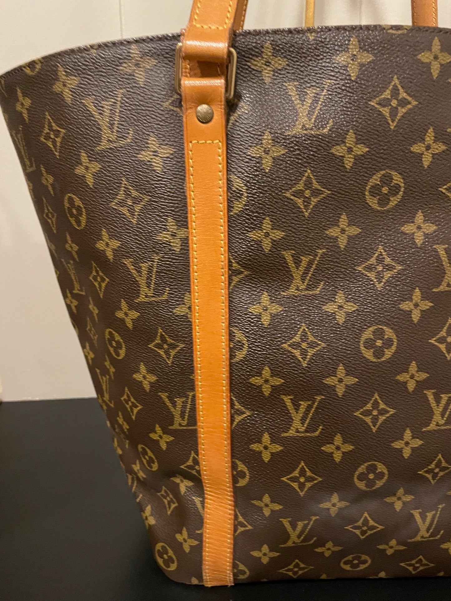 LOUIS VUITTON SAC SHOPPING TOTE