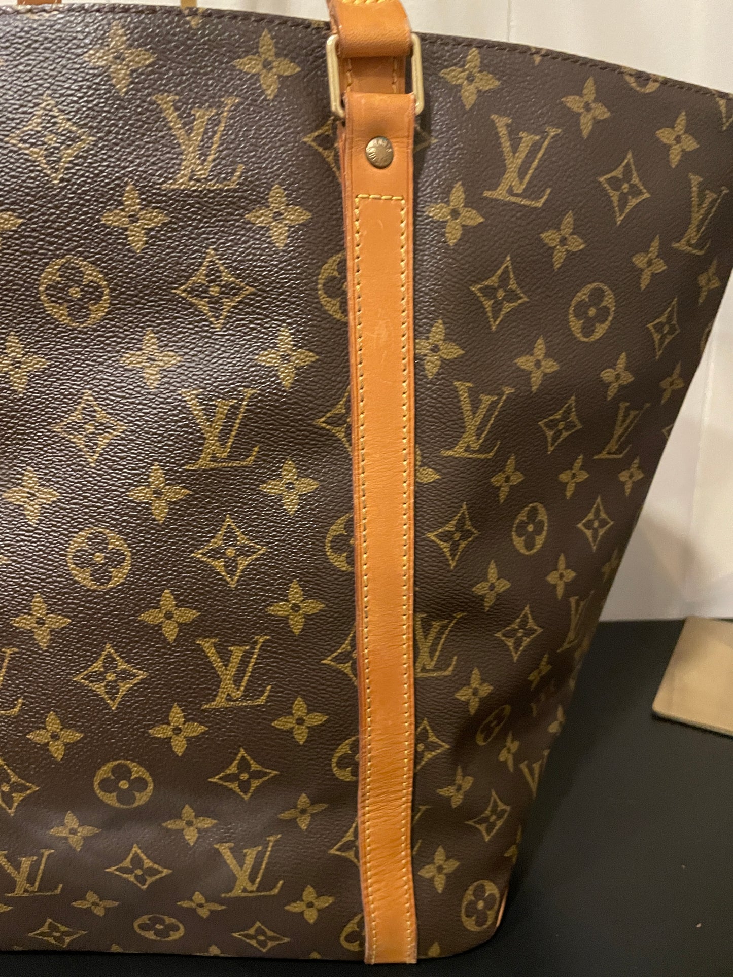 LOUIS VUITTON SAC SHOPPING TOTE