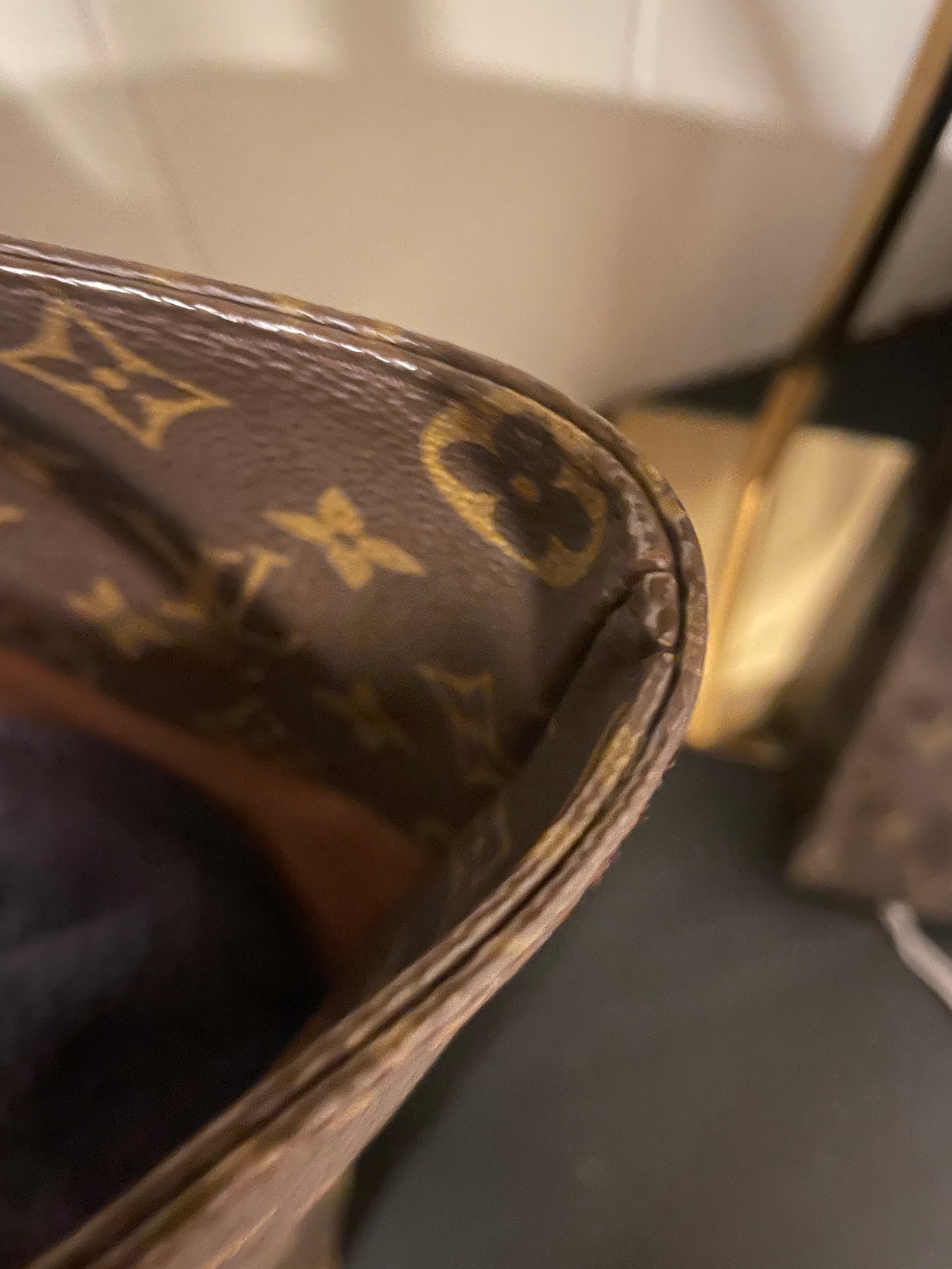 LOUIS VUITTON SAC SHOPPING TOTE