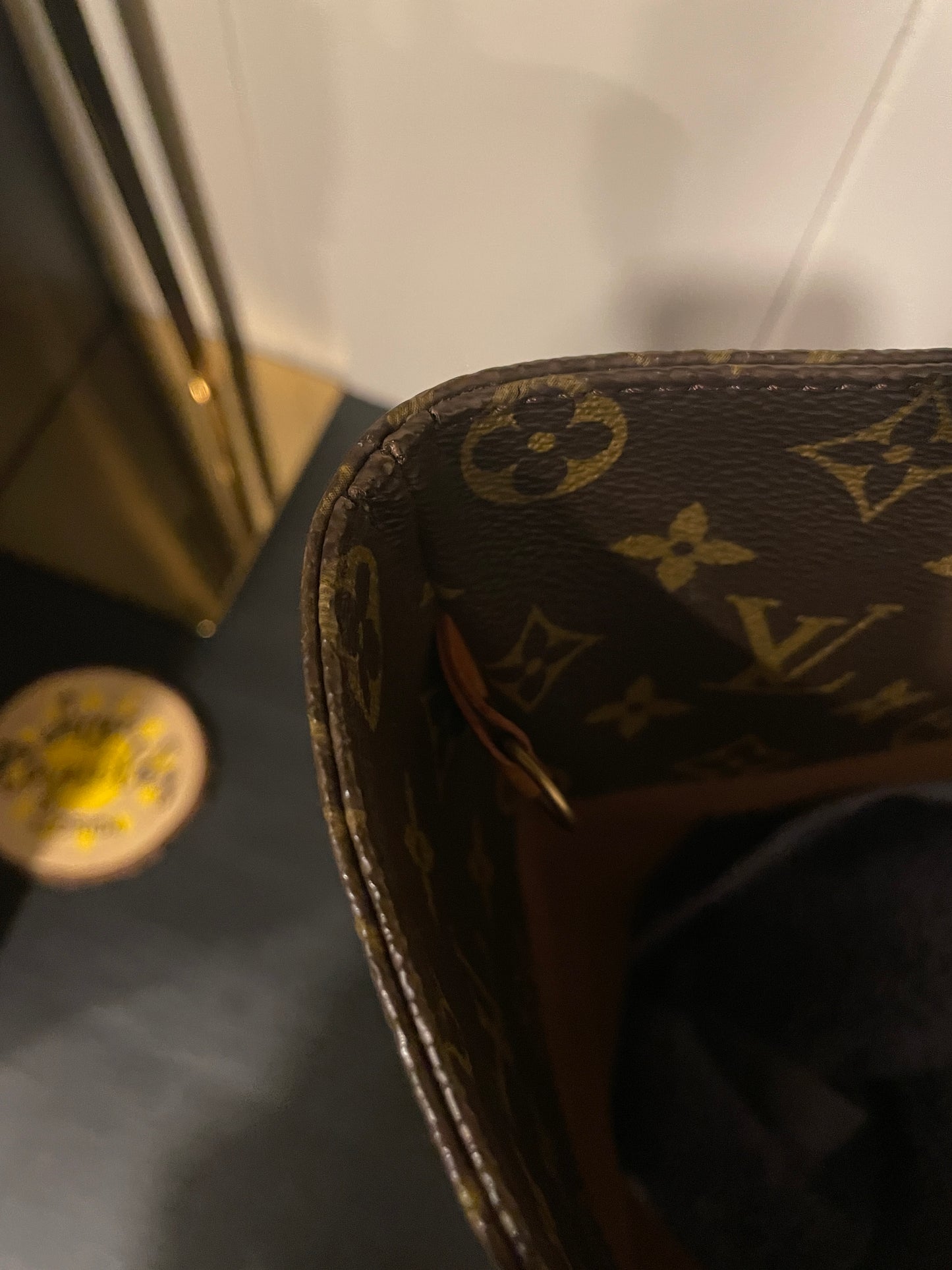 LOUIS VUITTON SAC SHOPPING TOTE