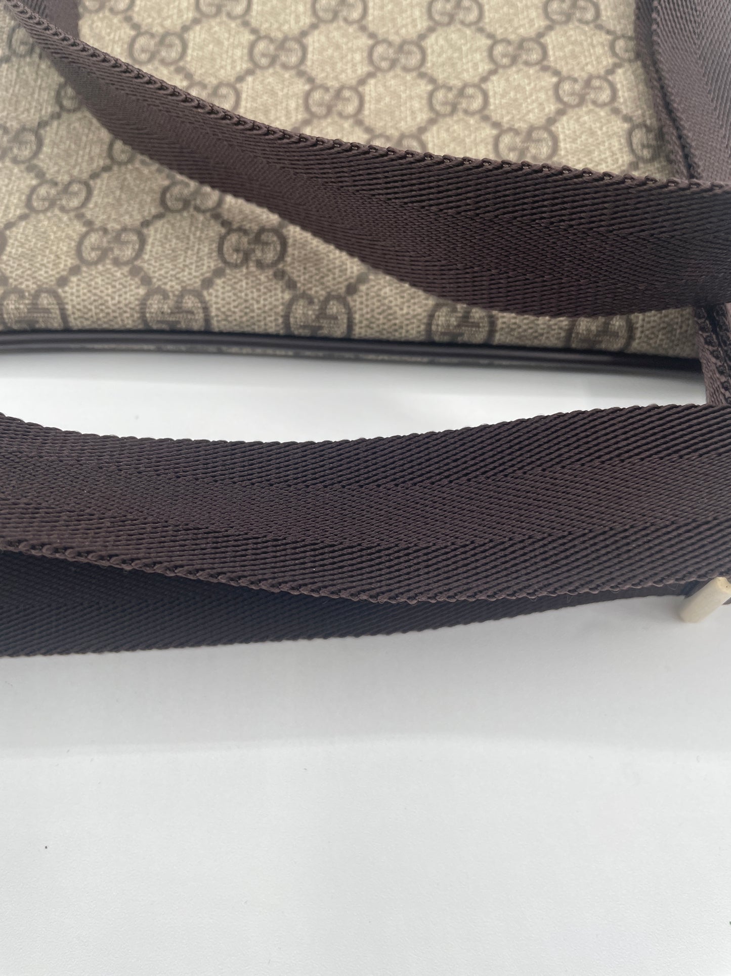 GUCCI MESSENGER CROSSBODY