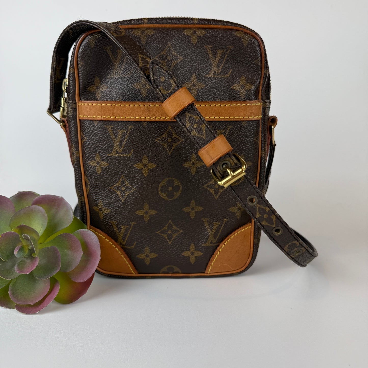 Louis Vuitton Danube PM