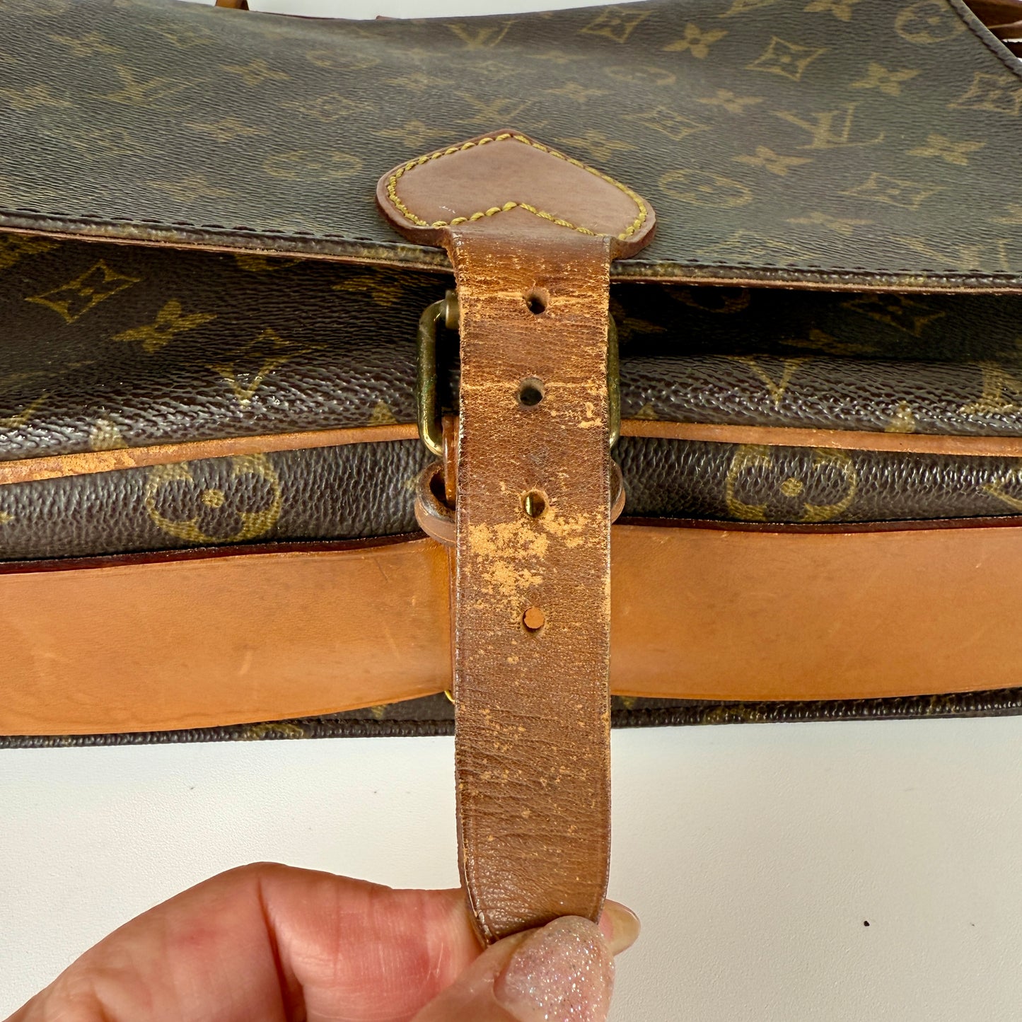 Louis Vuitton Cartouchiere GM