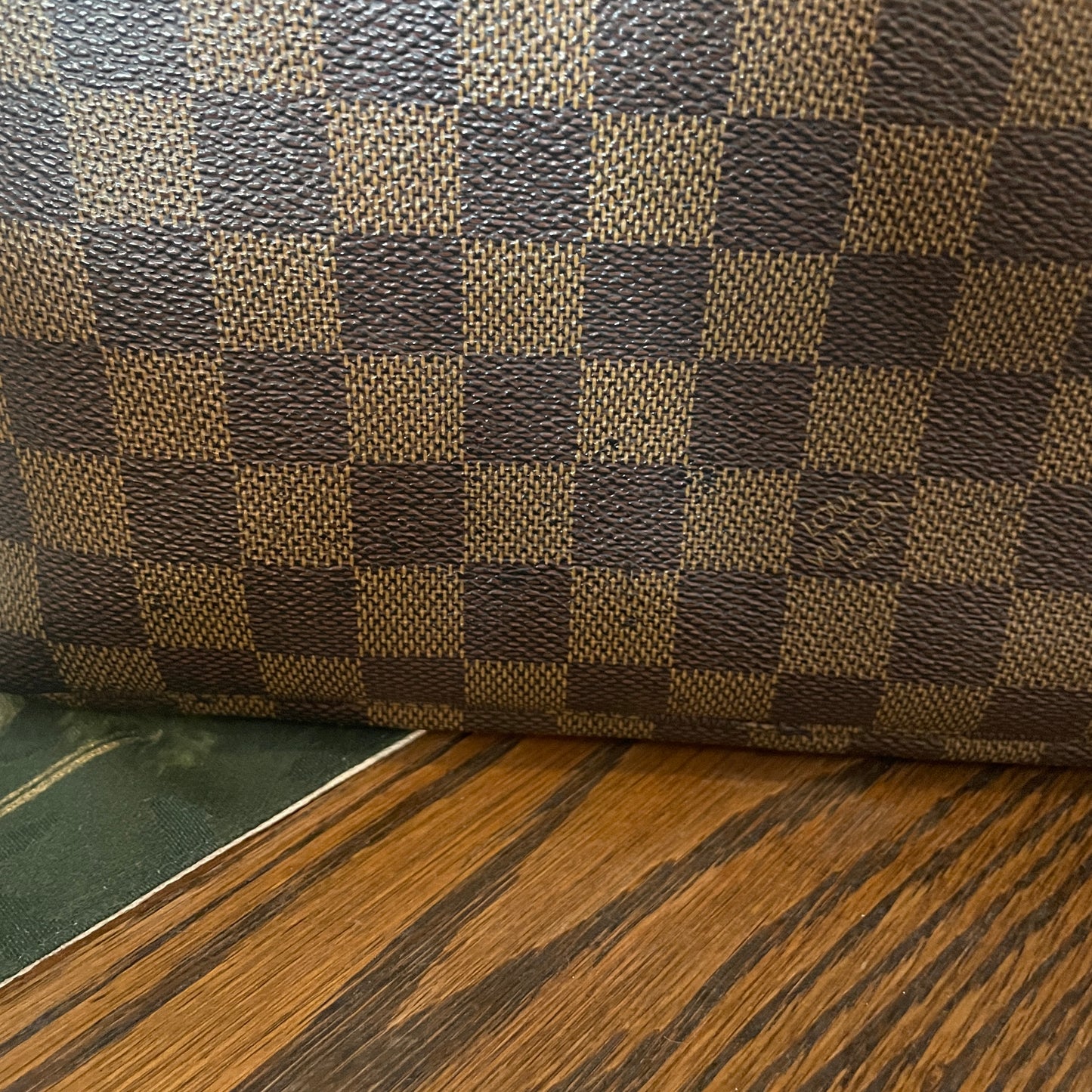 LOUIS VUITTON NEVERFULL MM