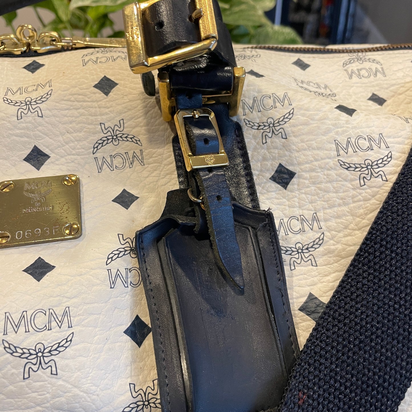 MCM NAVY WEEKENDER DUFFLE