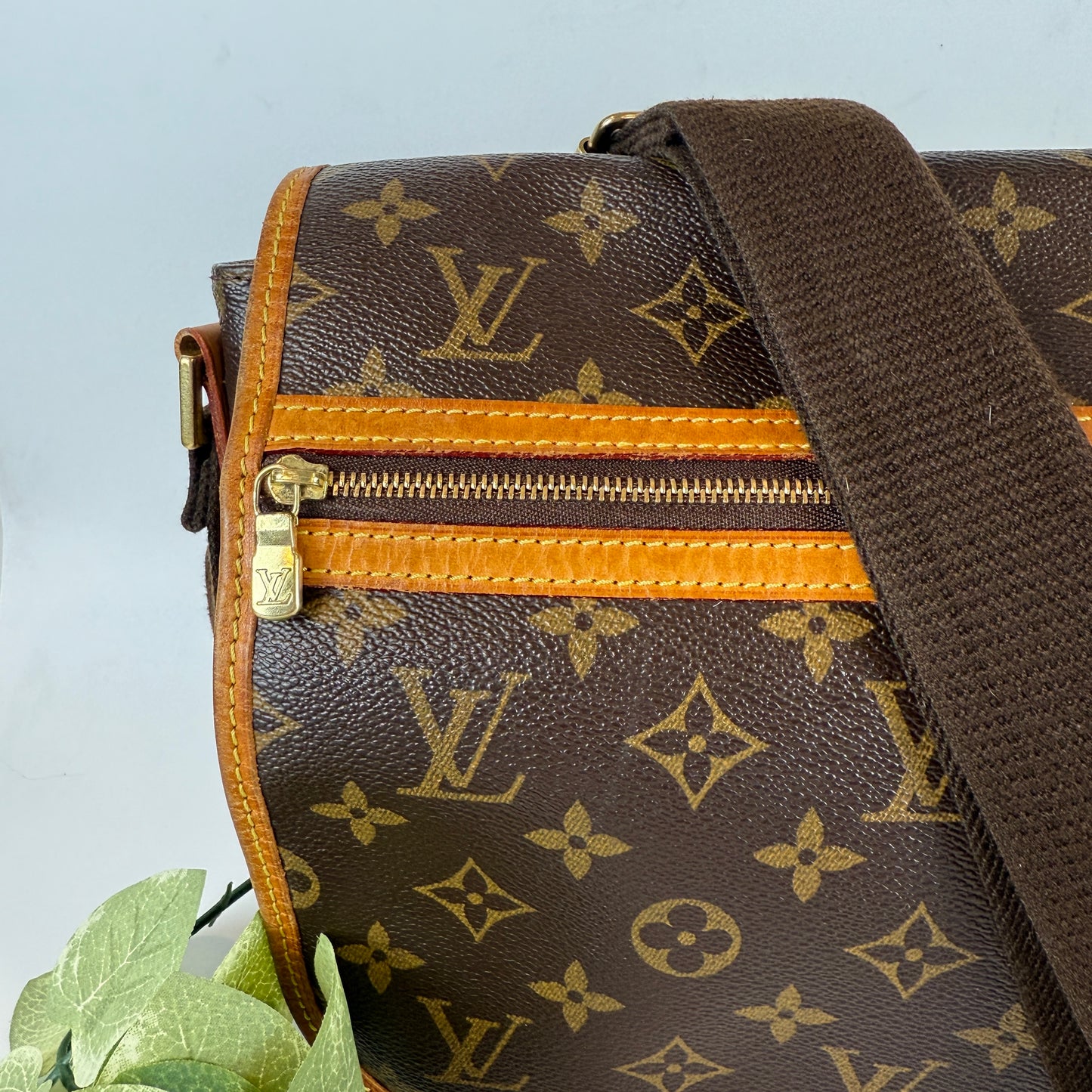 Louis Vuitton Bosphore Messenger PM