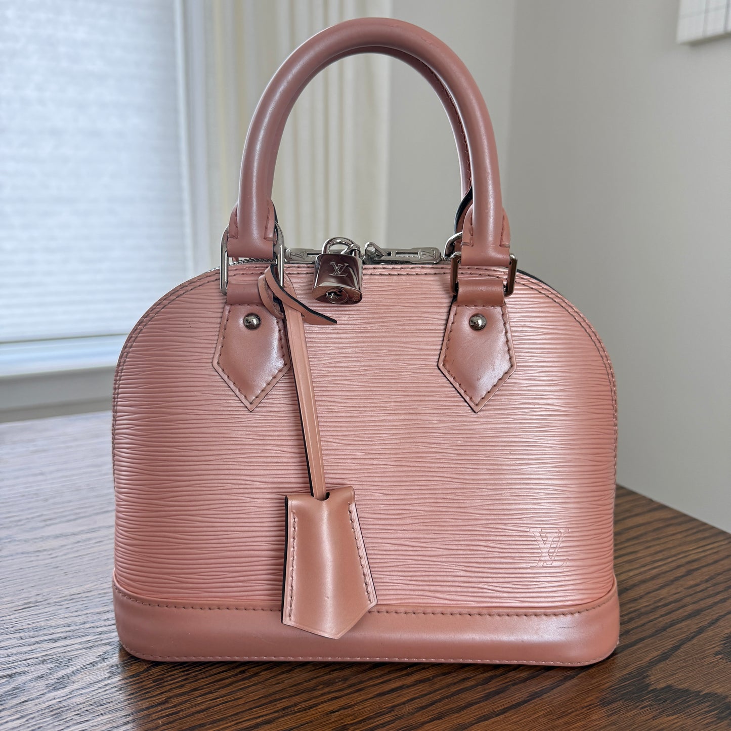Louis Vuitton Alma BB