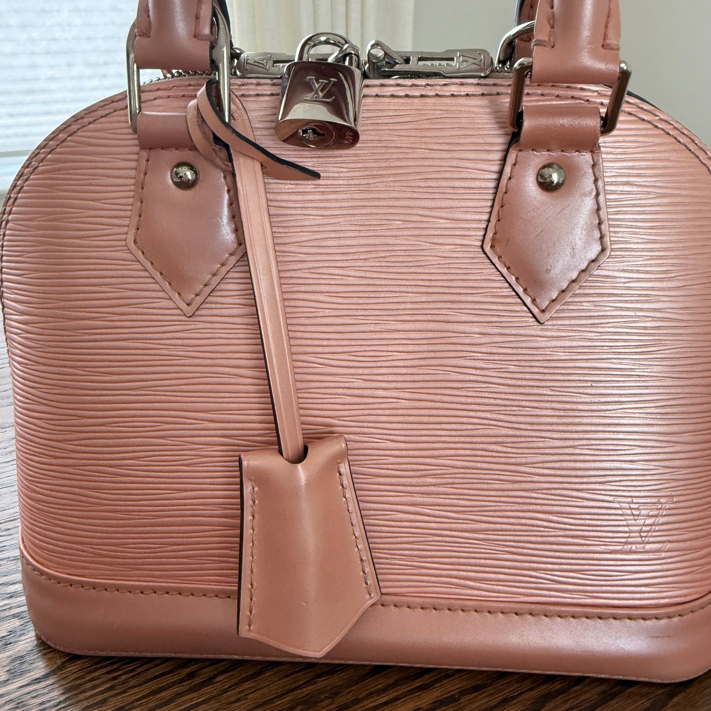Louis Vuitton Alma BB
