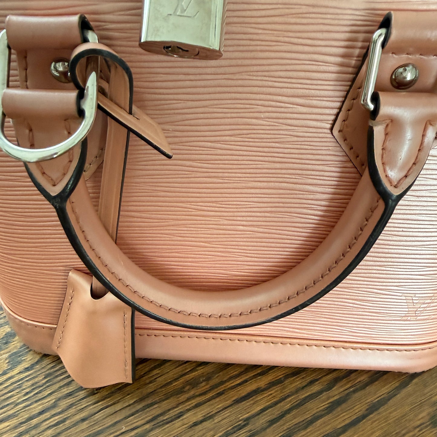 Louis Vuitton Alma BB