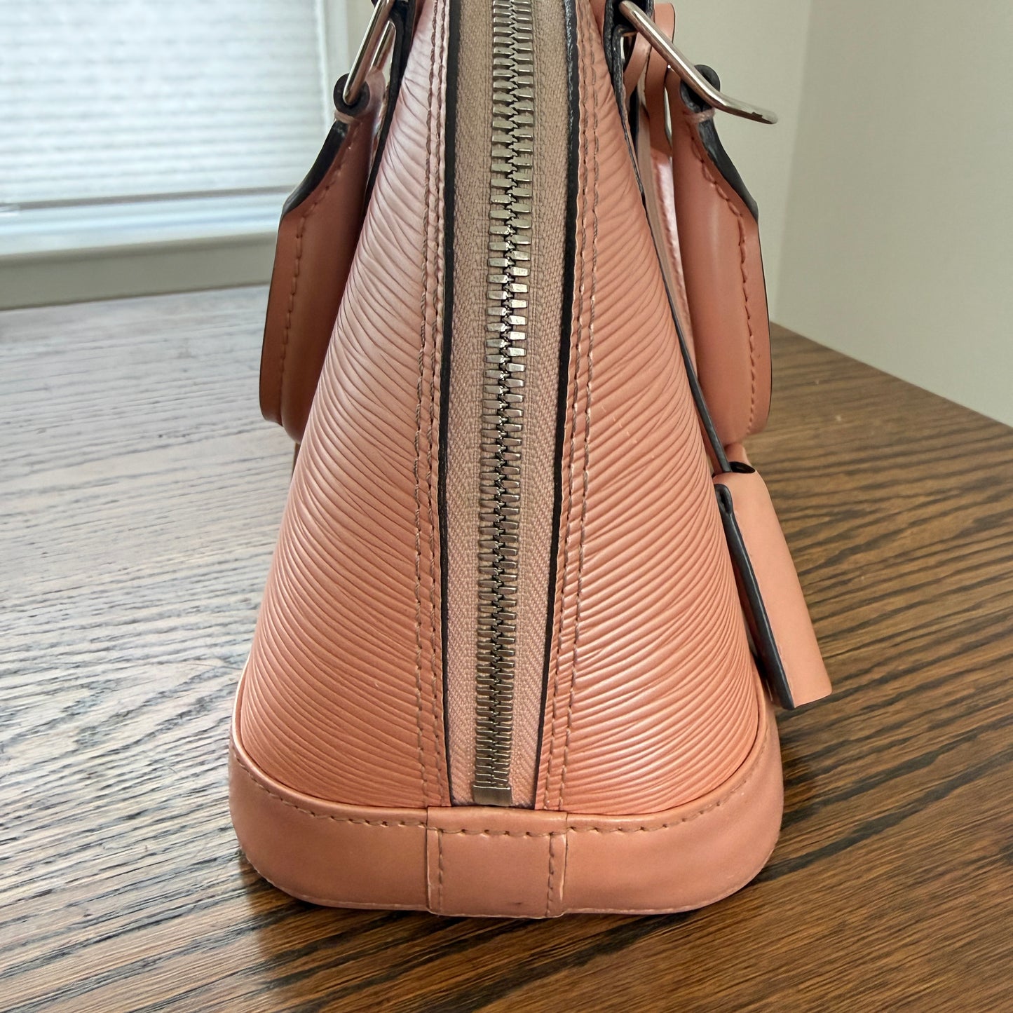 Louis Vuitton Alma BB