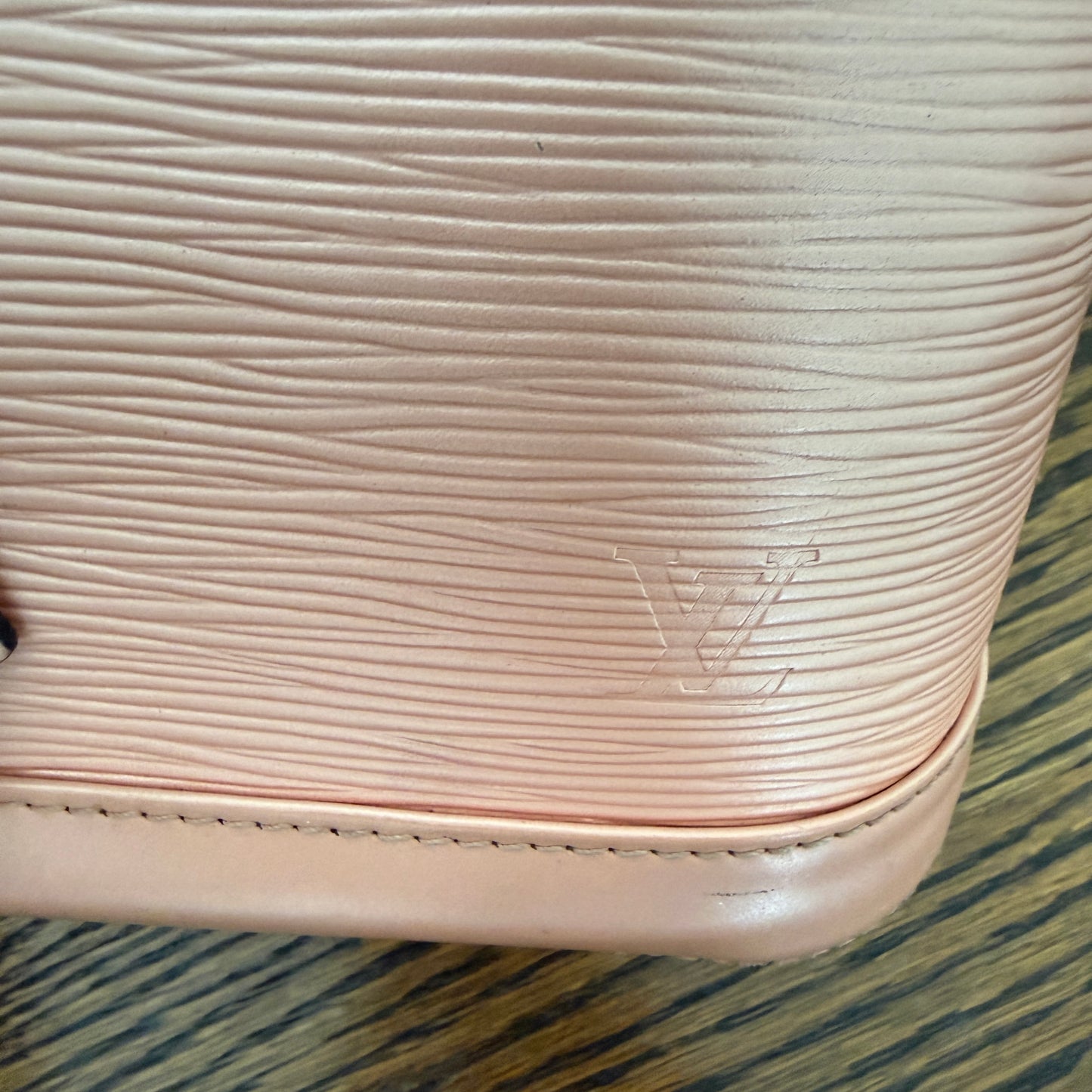 Louis Vuitton Alma BB