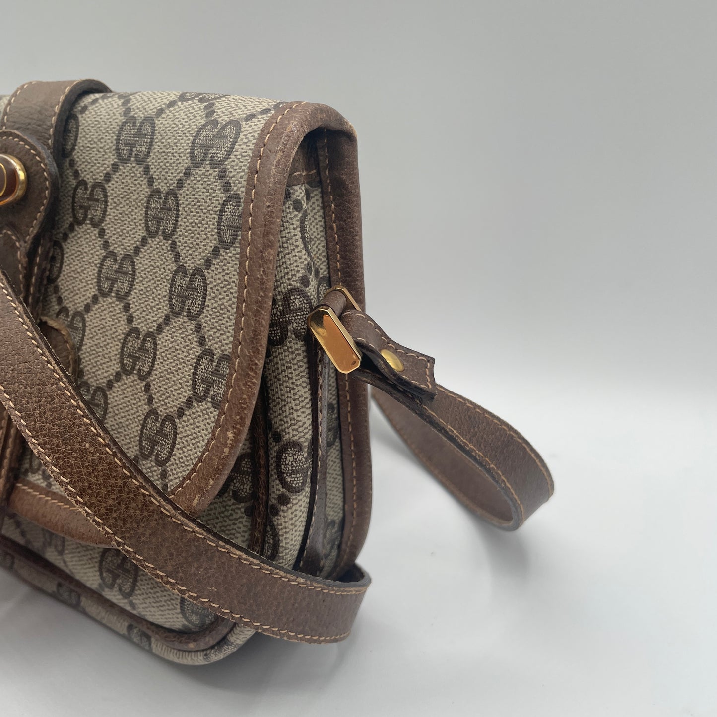 GUCCI CROSSBODY SUPREME MINI