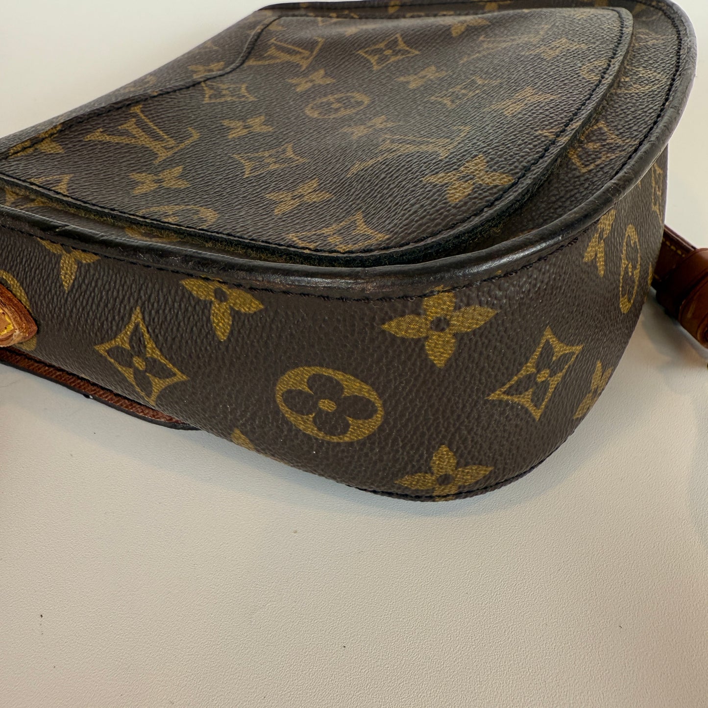 Louis Vuitton Saint Cloud MM