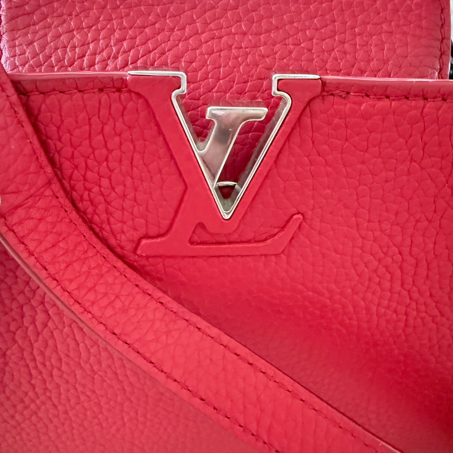 Louis Vuitton Capucines BB