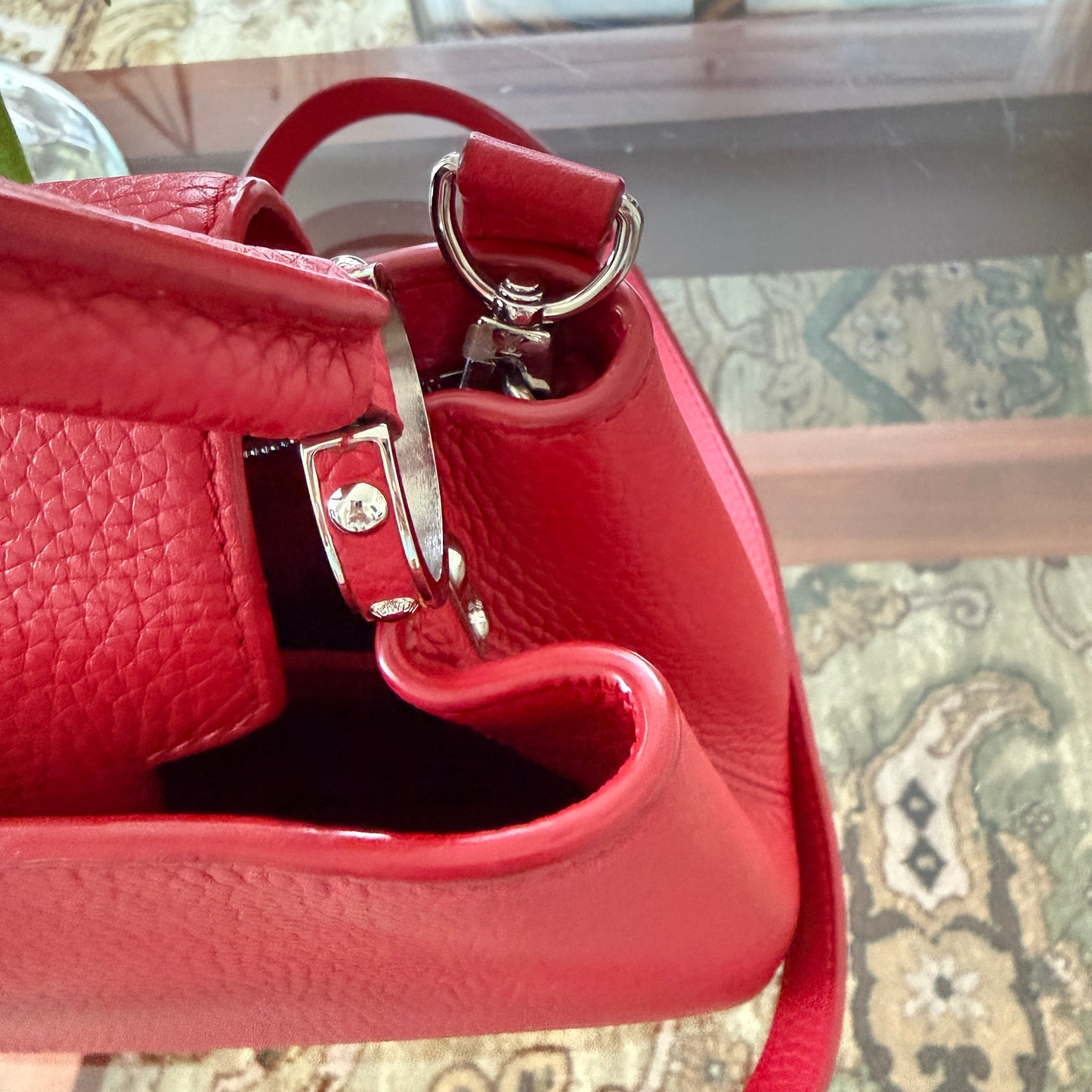 Louis Vuitton Capucines BB
