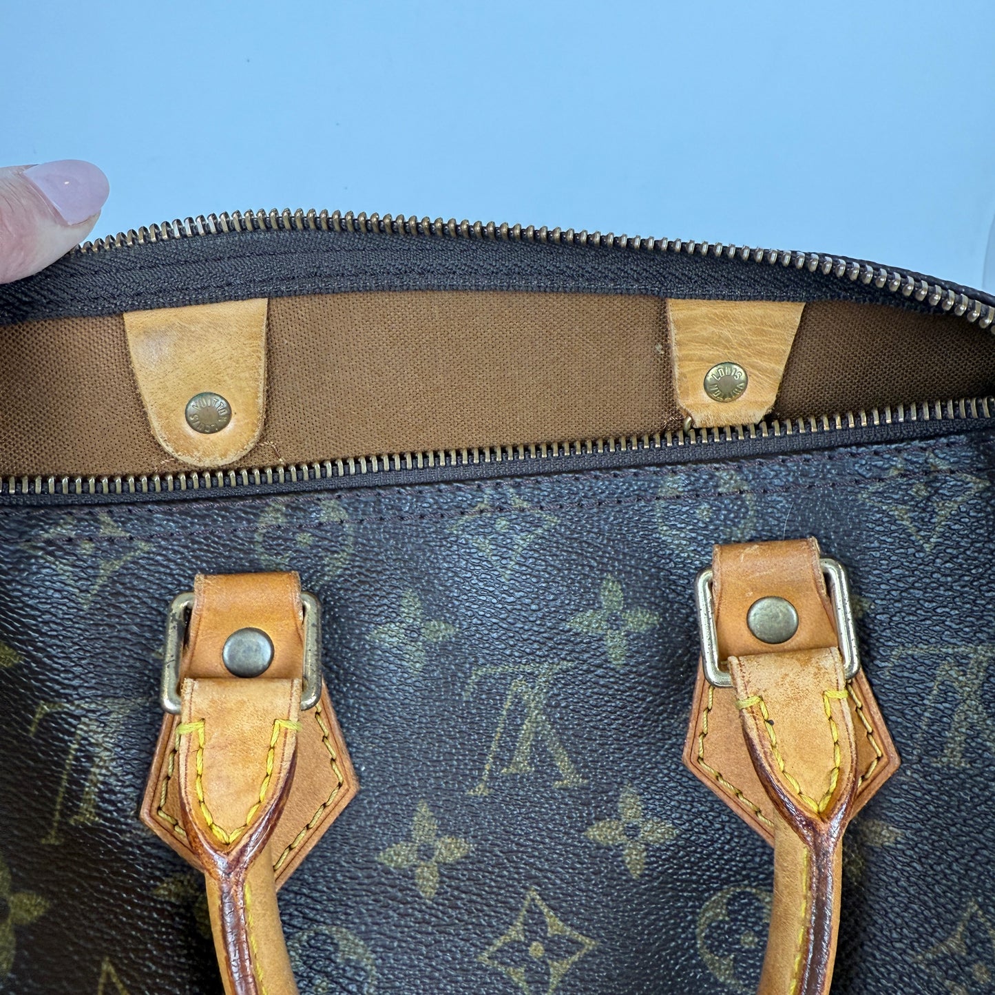 Louis Vuitton Speedy 25