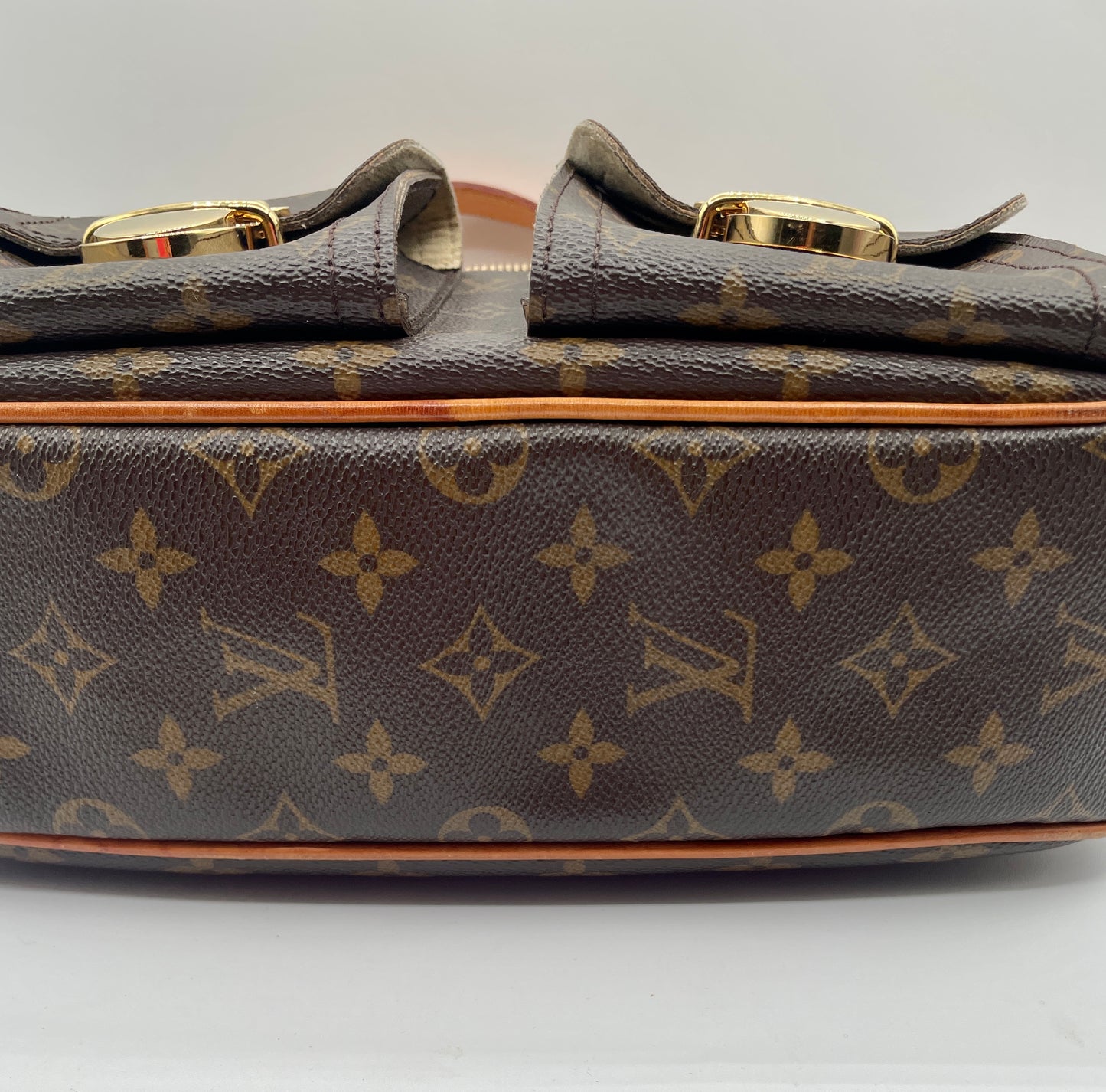 LOUIS VUITTON HUDSON GM