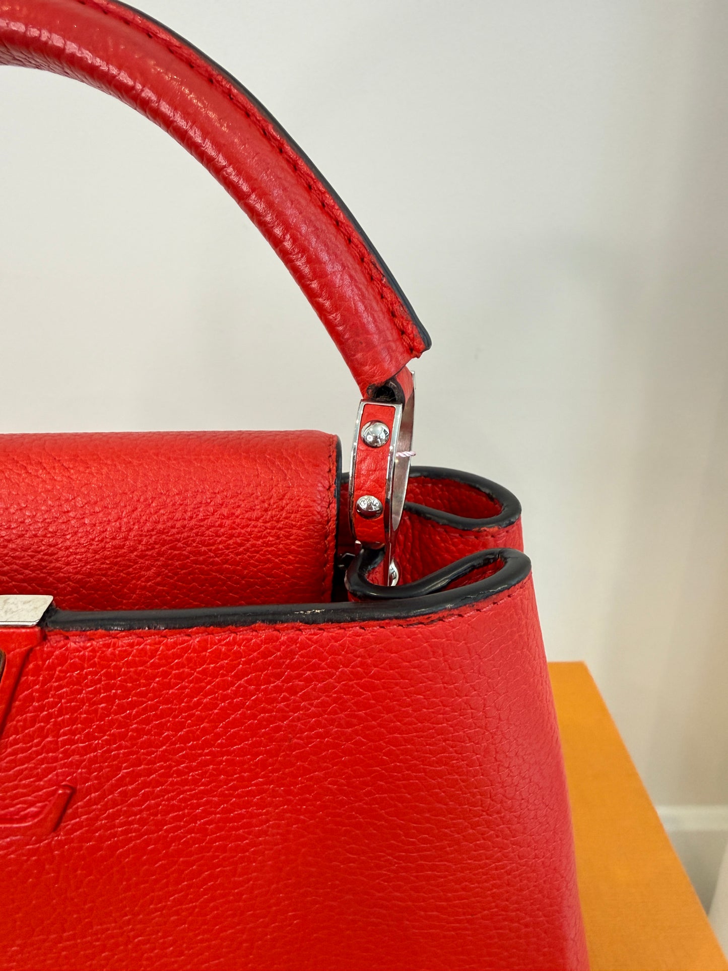 Louis Vuitton Capucines BB