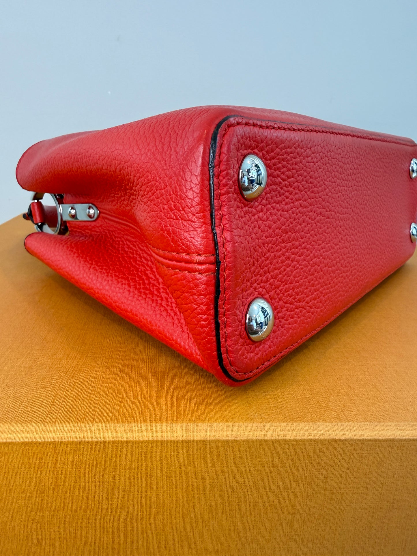 Louis Vuitton Capucines BB