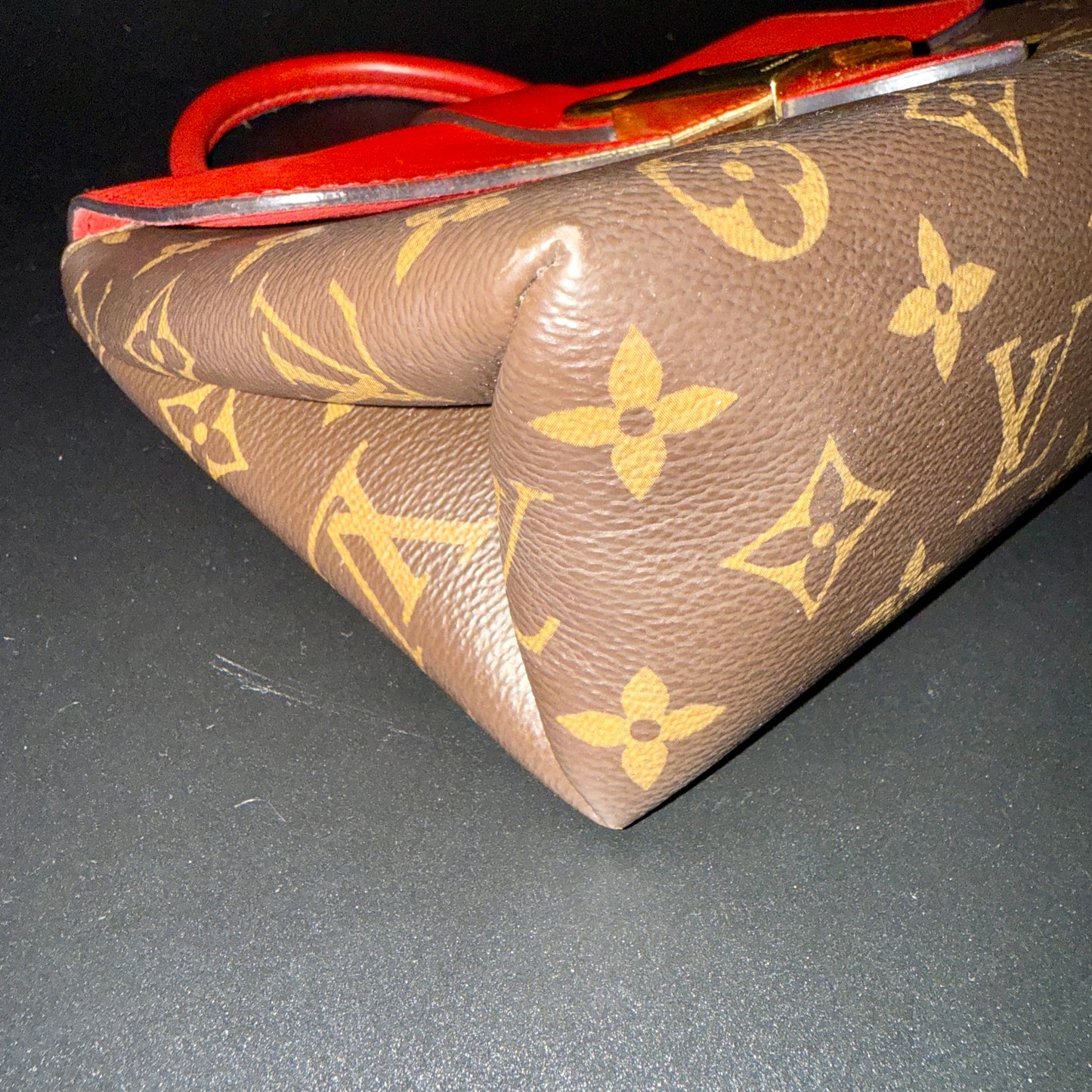 Louis Vuitton Locky BB Coquelicot
