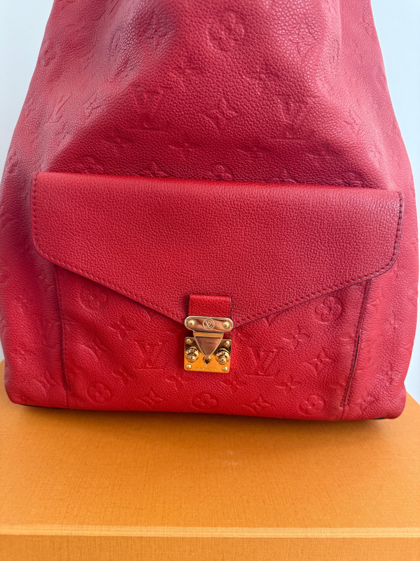 Louis Vuitton Metis Hobo
