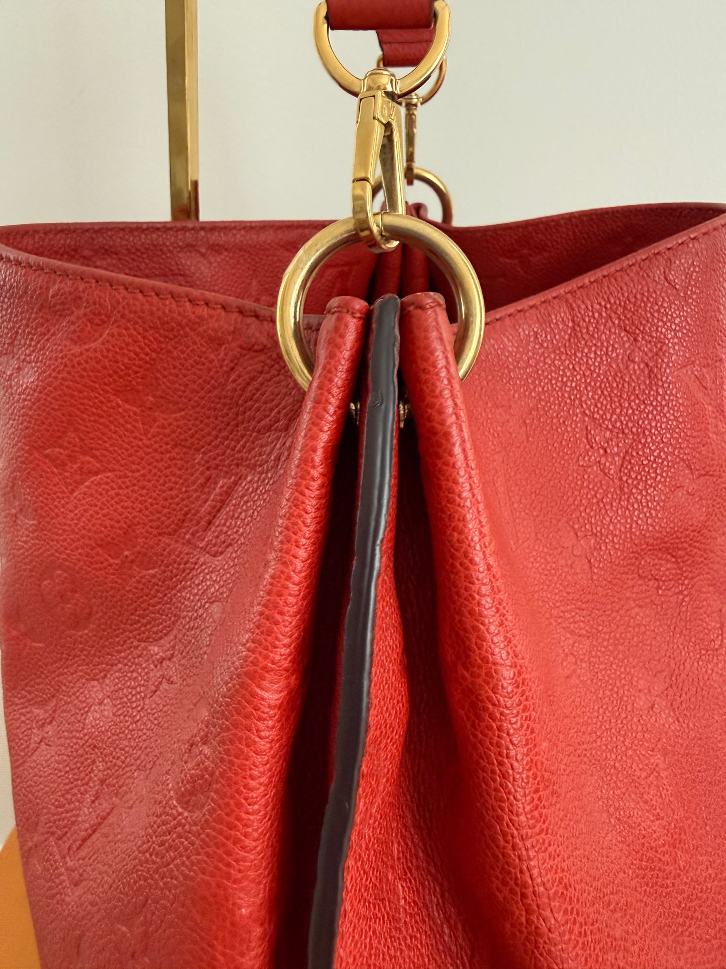 Louis Vuitton Metis Hobo