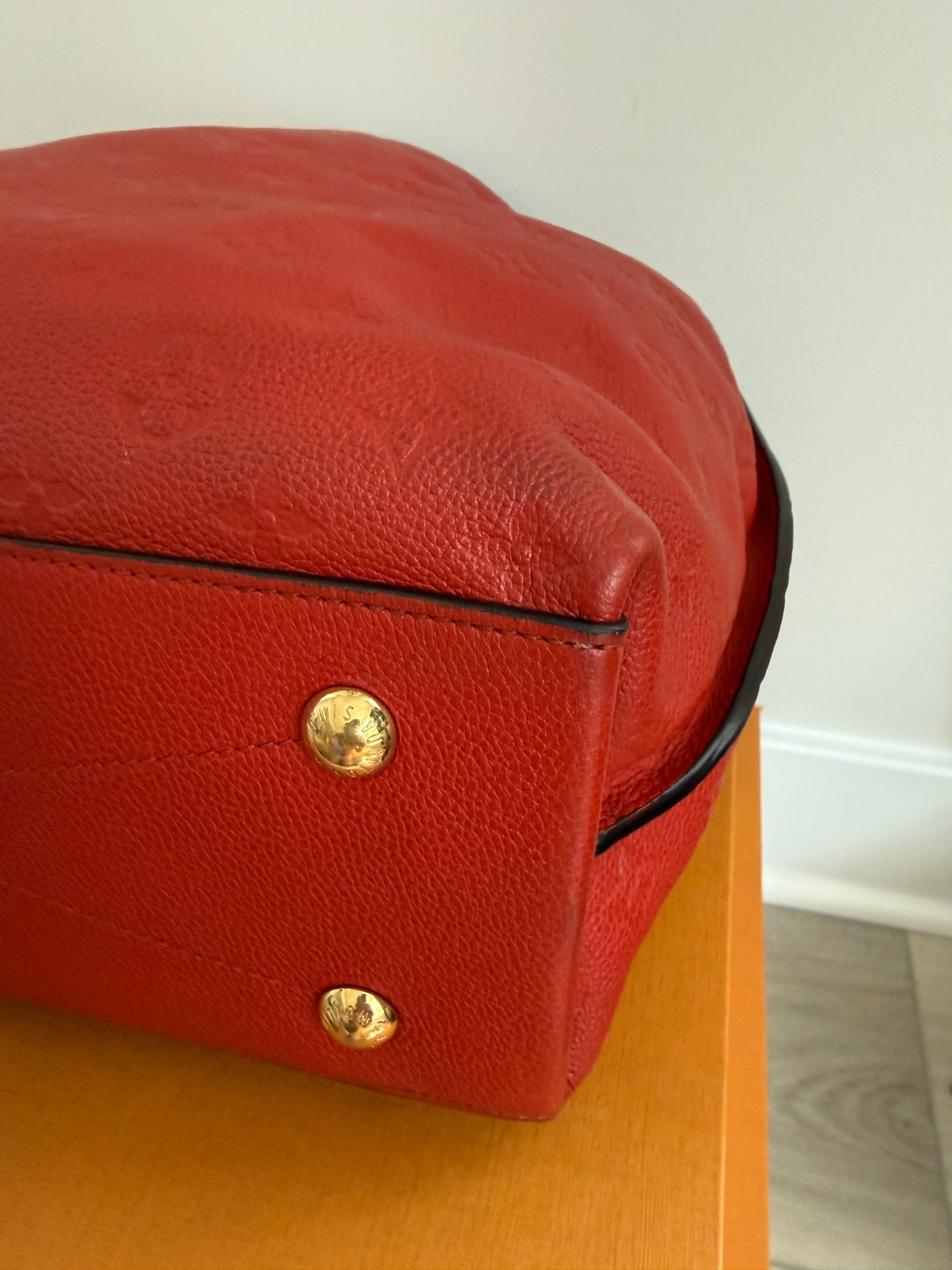 Louis Vuitton Metis Hobo