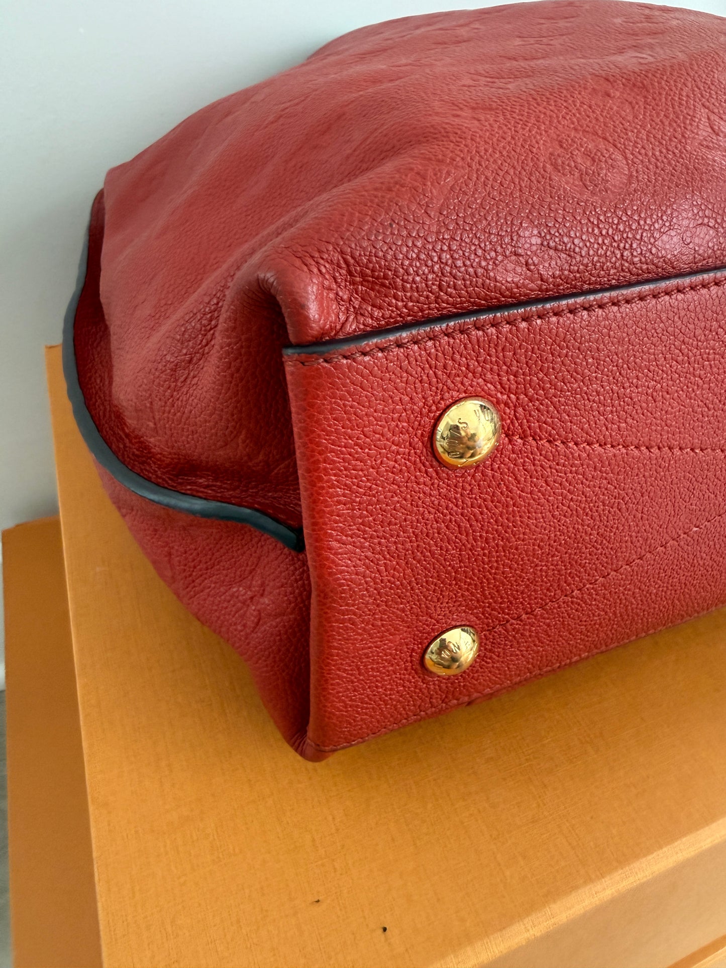 Louis Vuitton Metis Hobo