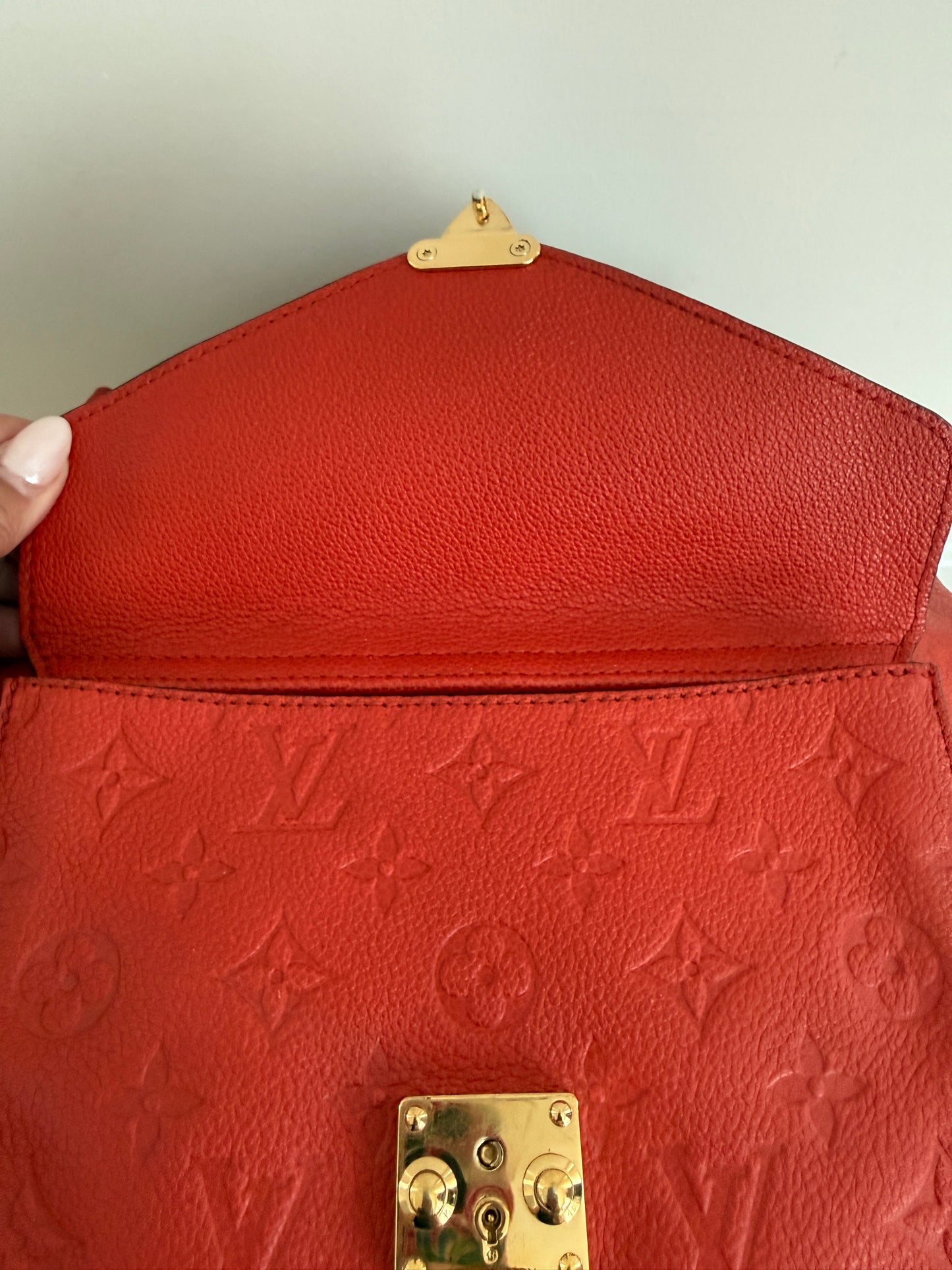 Louis Vuitton Metis Hobo