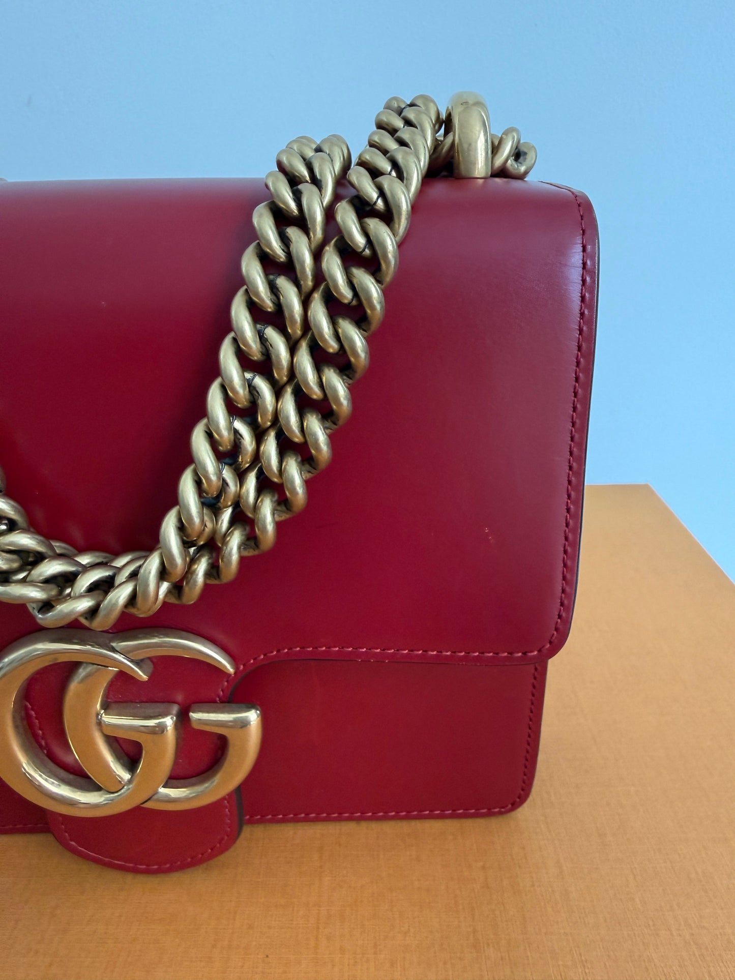Gucci Knight Marmont
