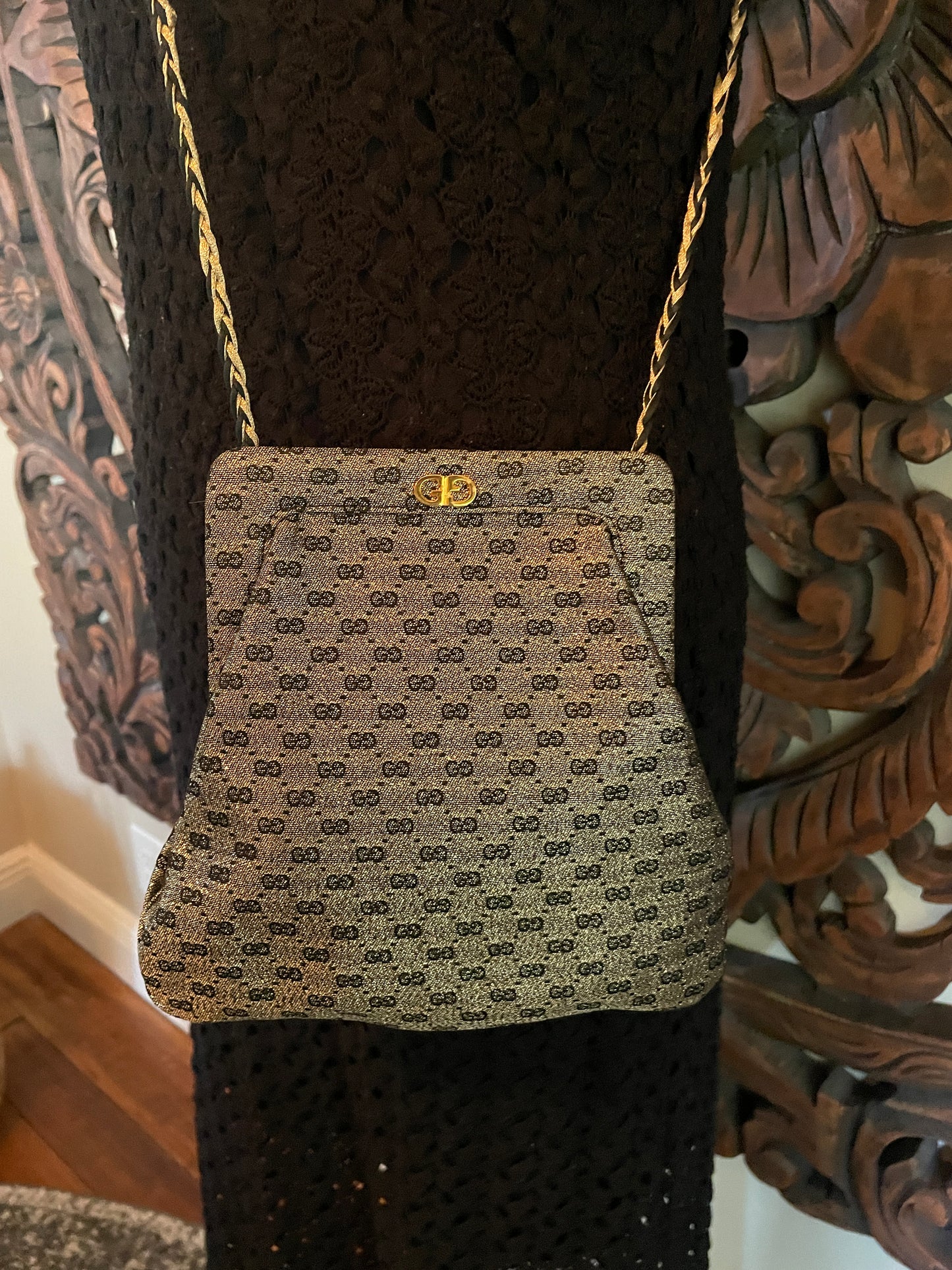 GUCCI METALLIC GOLD AND BLACK CROSSBODY