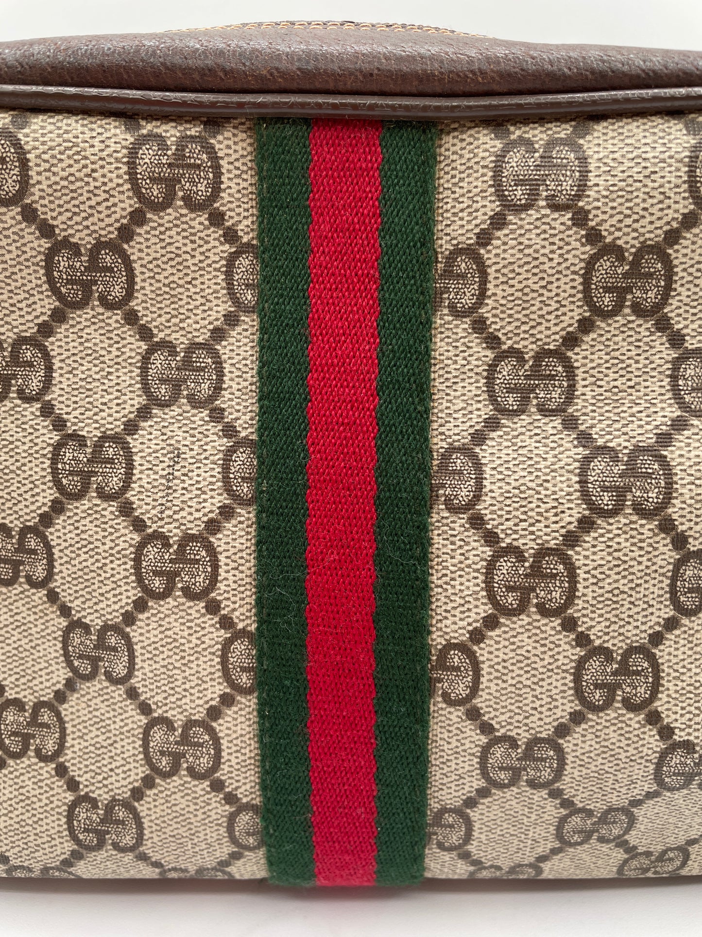 GUCCI SHERRY LINE CLUTCH