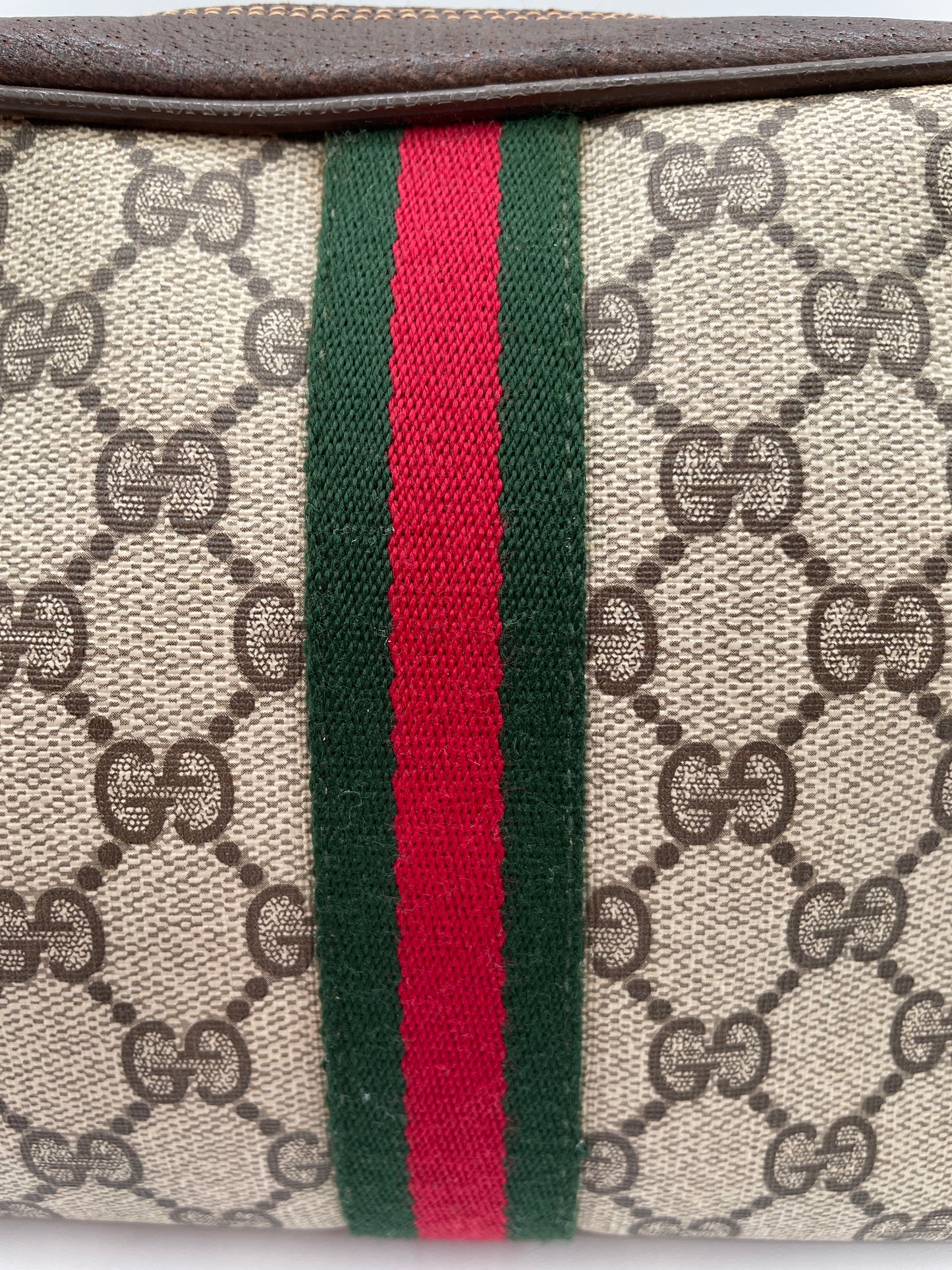 GUCCI SHERRY LINE CLUTCH