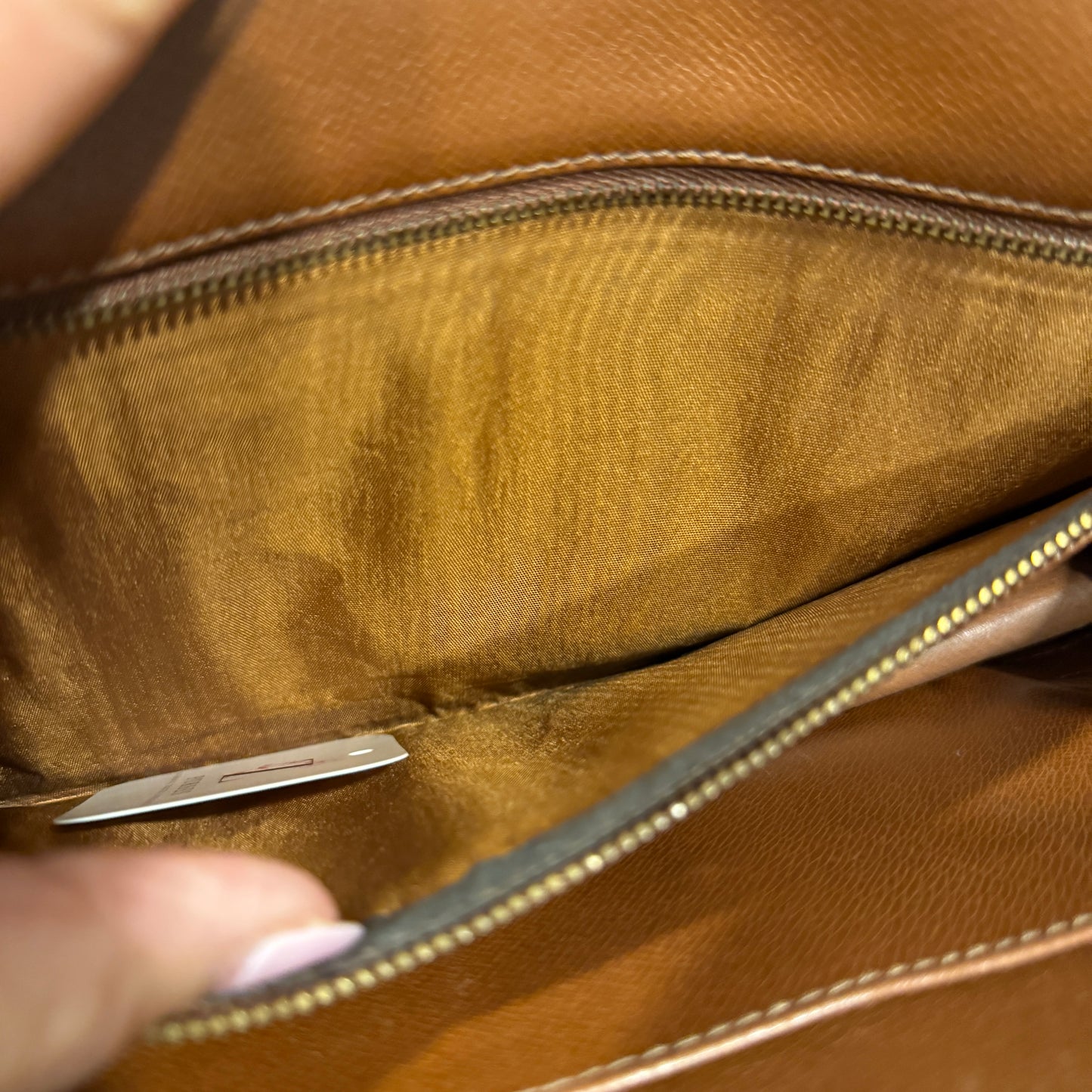 Louis Vuitton Pochette Dame Medium