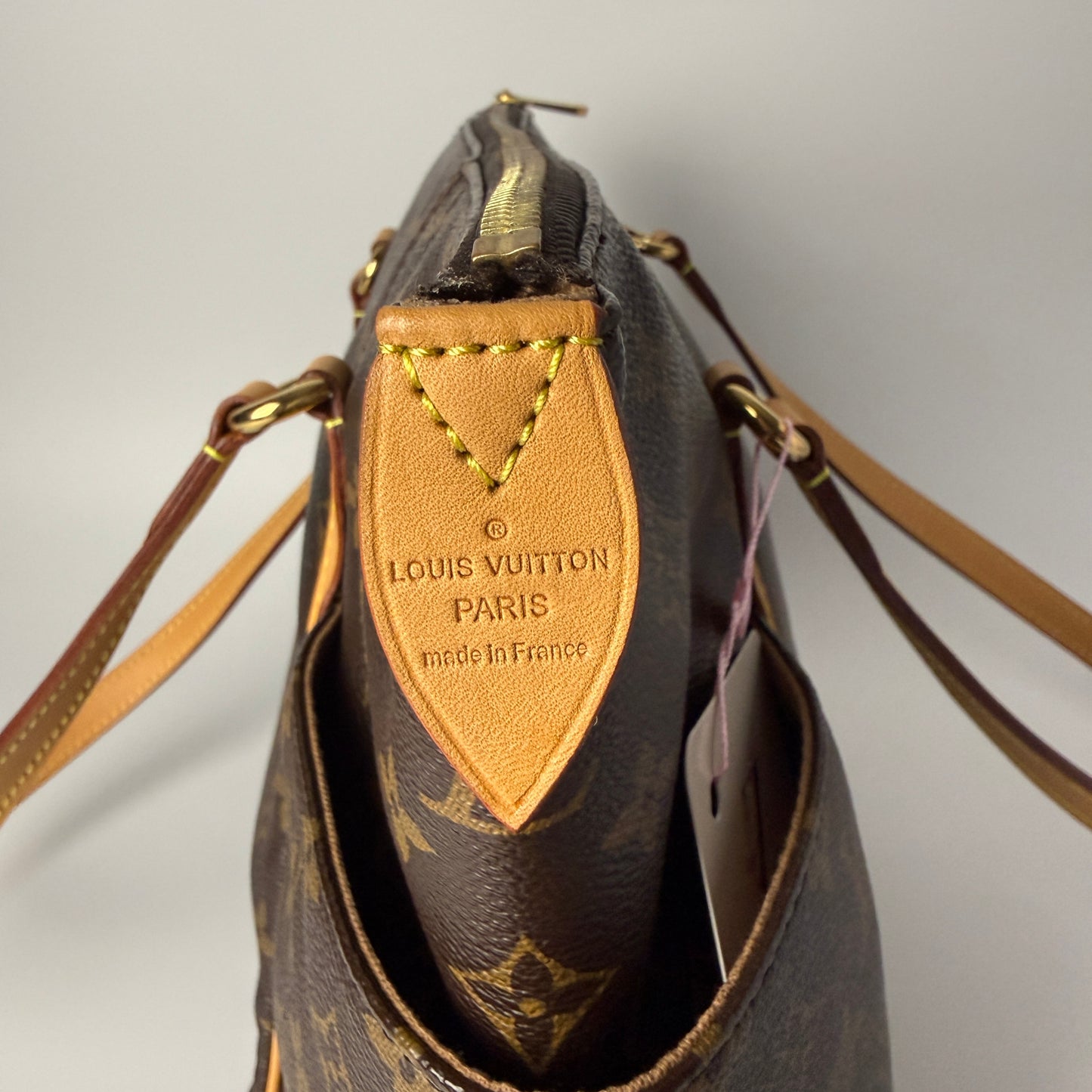Louis Vuitton Totally