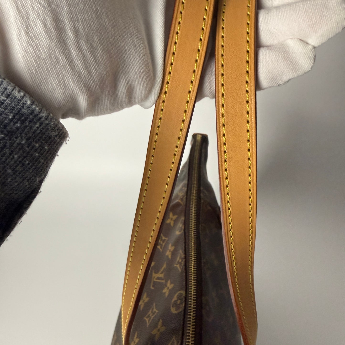 Louis Vuitton Totally